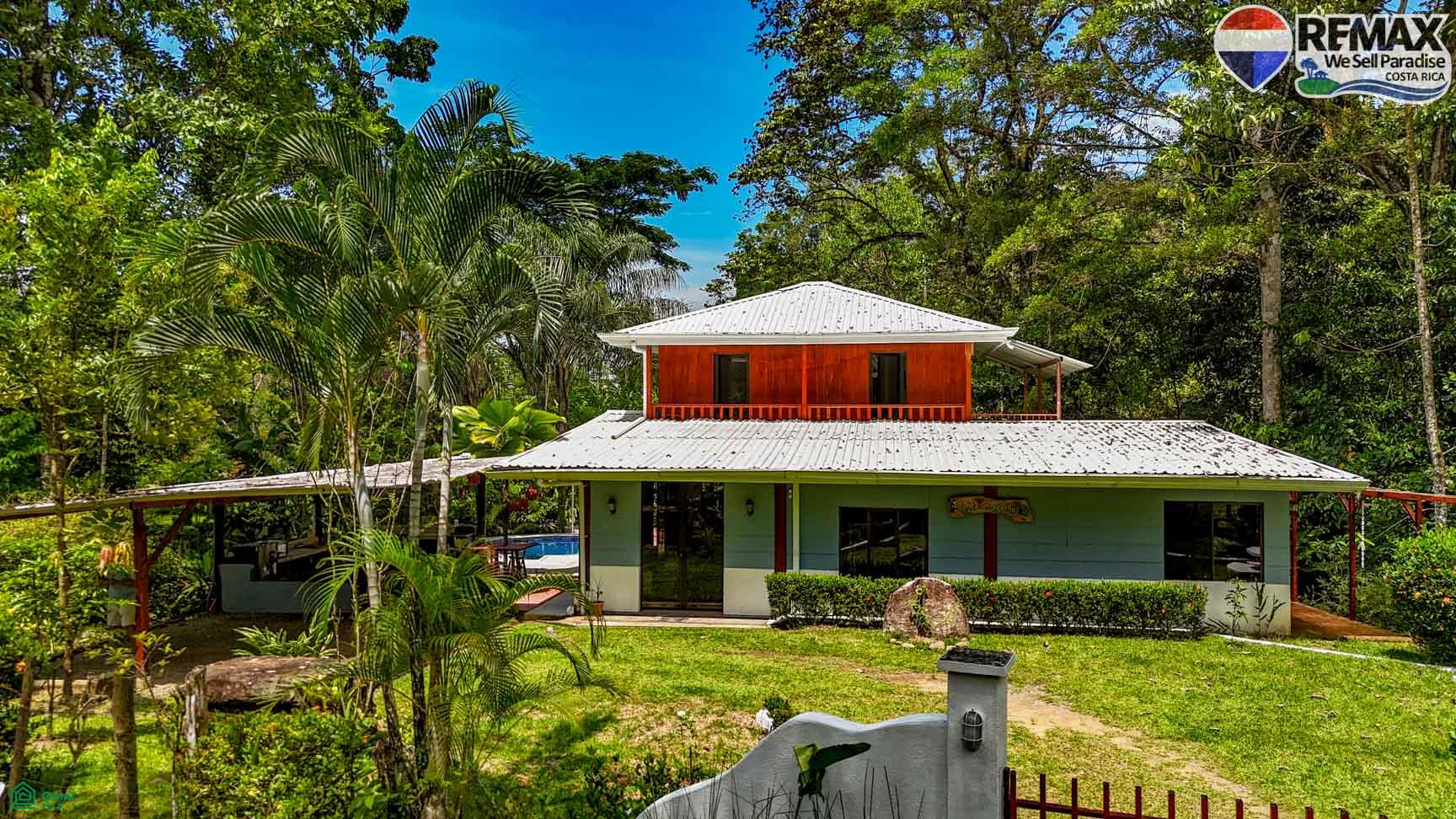 4 bed Single Family Homes For Sale in Puerto Cortés, Puntarenas - 1