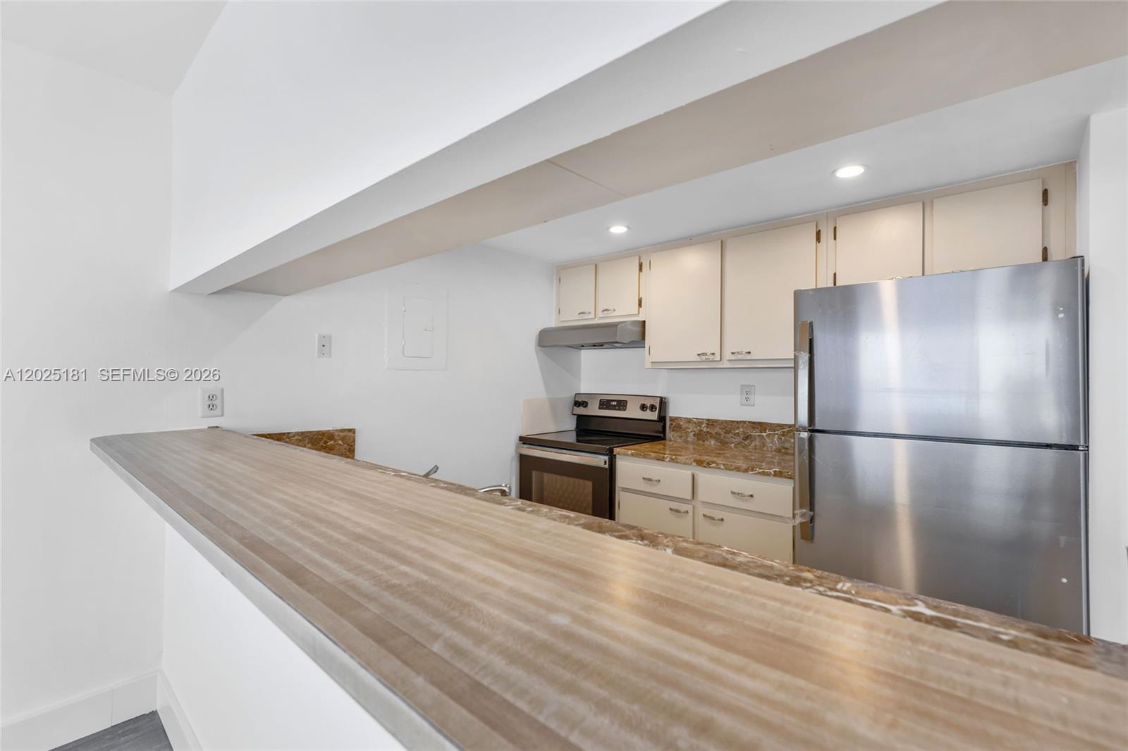 Property photo # 7