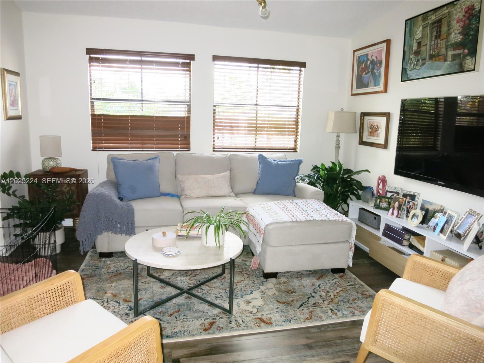 Property photo # 8
