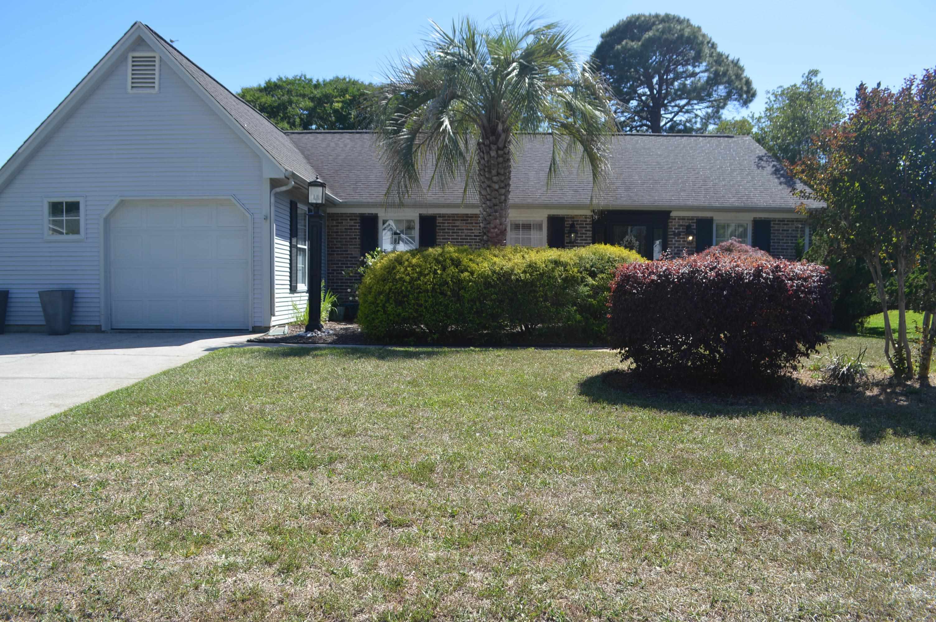 622 Bluebird Ln. Murrells Inlet, SC 29576