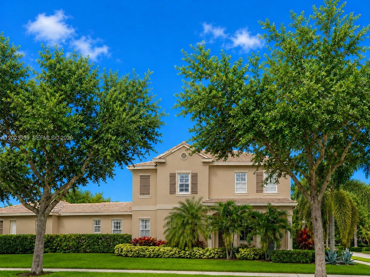 Homes for sale in Jupiter, FL | 119 Edenberry Ave, Jupiter, FL 33458 | MLS# A12023939