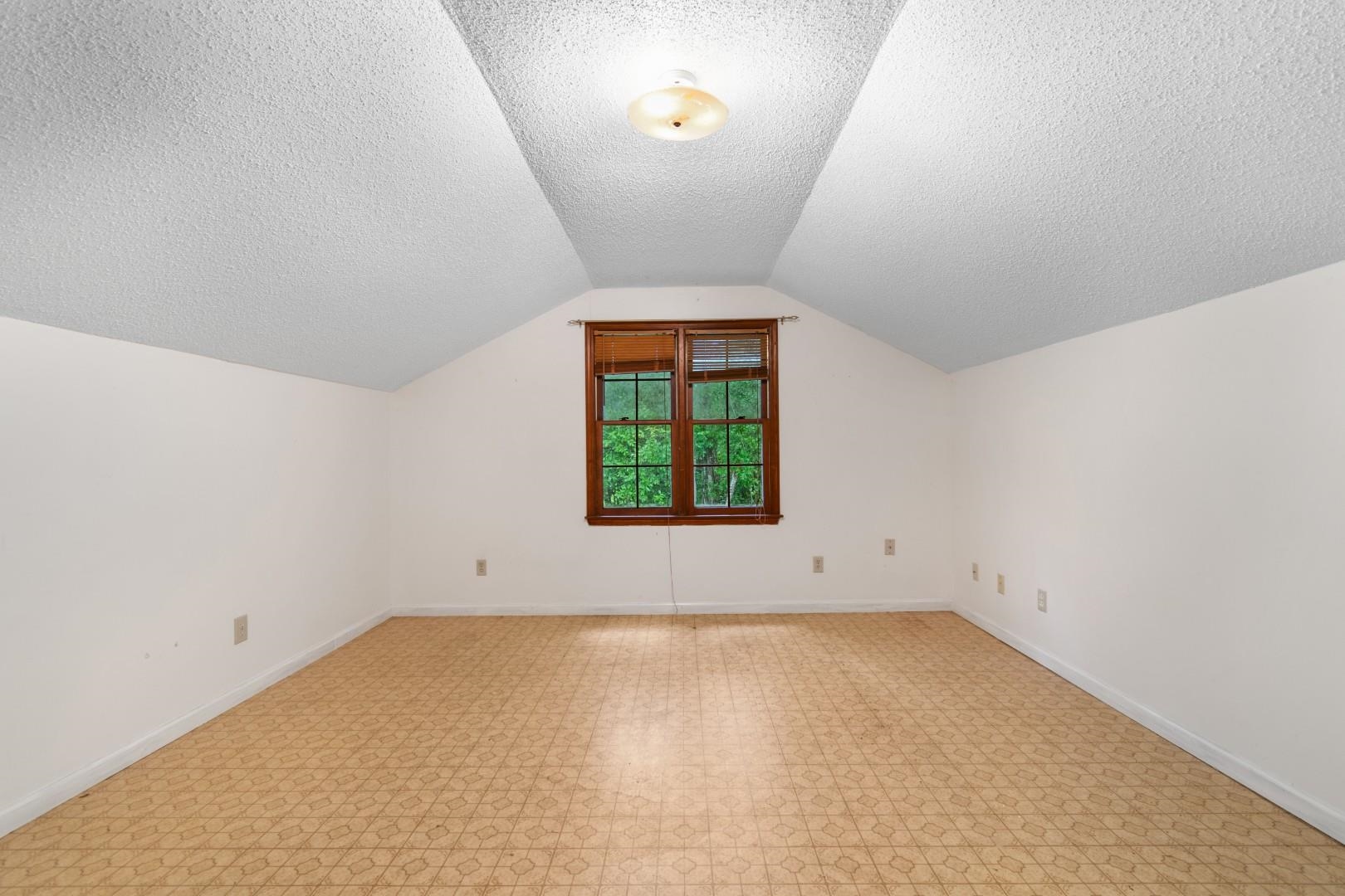 2613507 | Photo 20