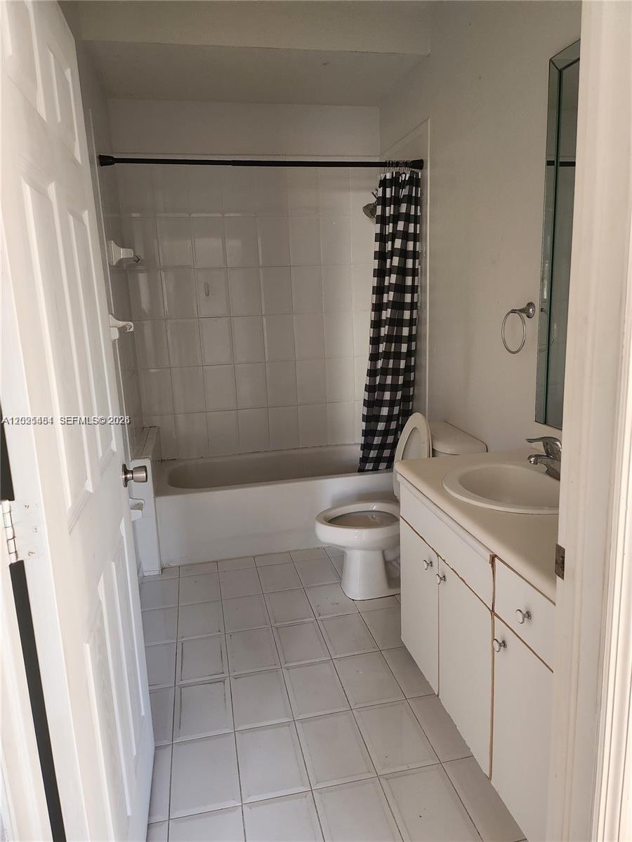 Property photo # 2