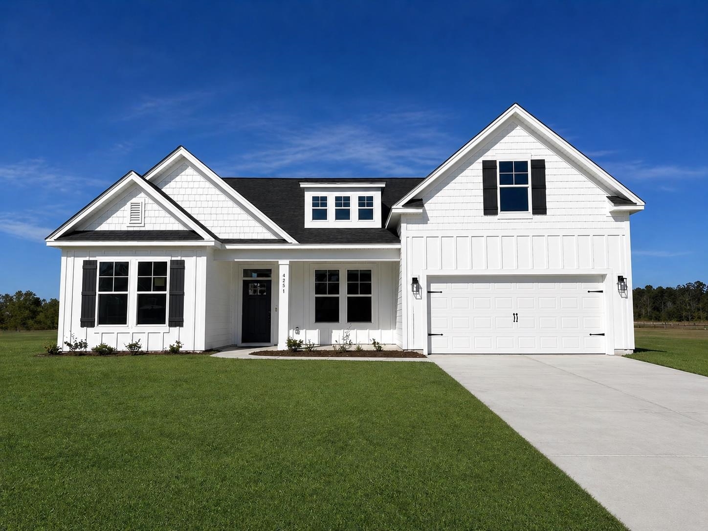 2033 Meadowood Ln. Longs, SC 29568