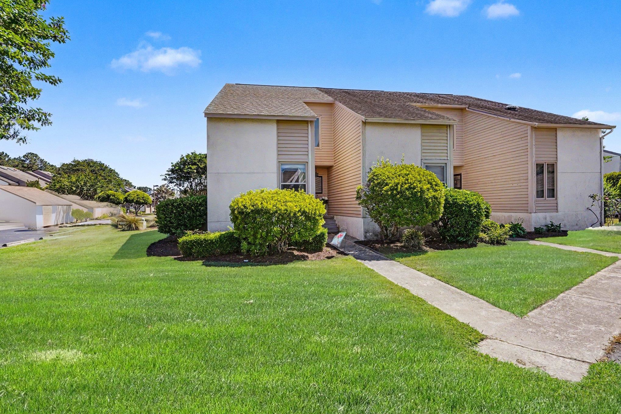 4043 Fairway Lakes Dr. Myrtle Beach, SC 29577