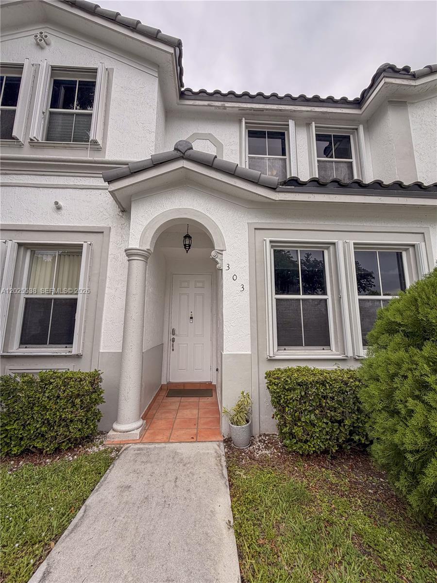 Costa Linda Condo