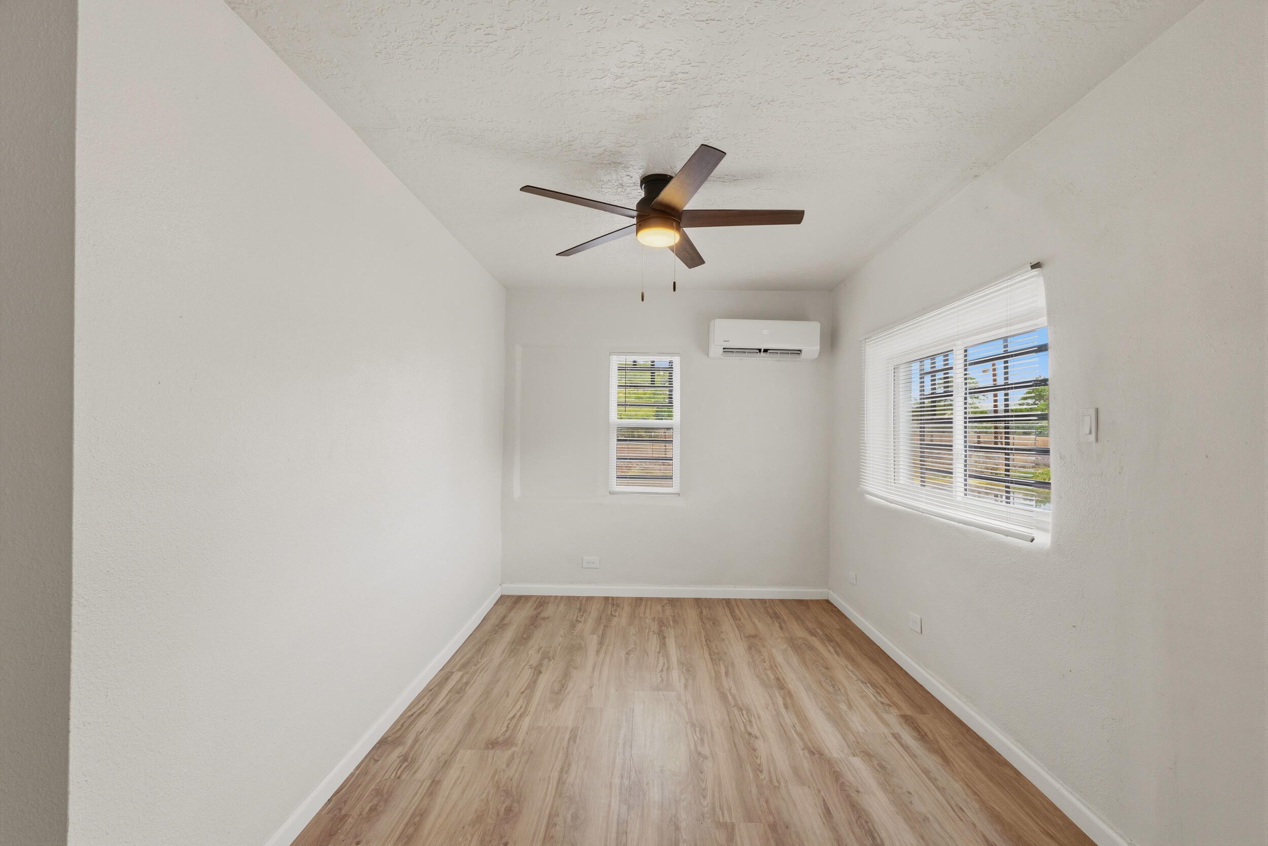 Homes for sale in Albuquerque, NM | 425 Sunset Rd Sw, Albuquerque, NM 87105 | MLS# 1104239