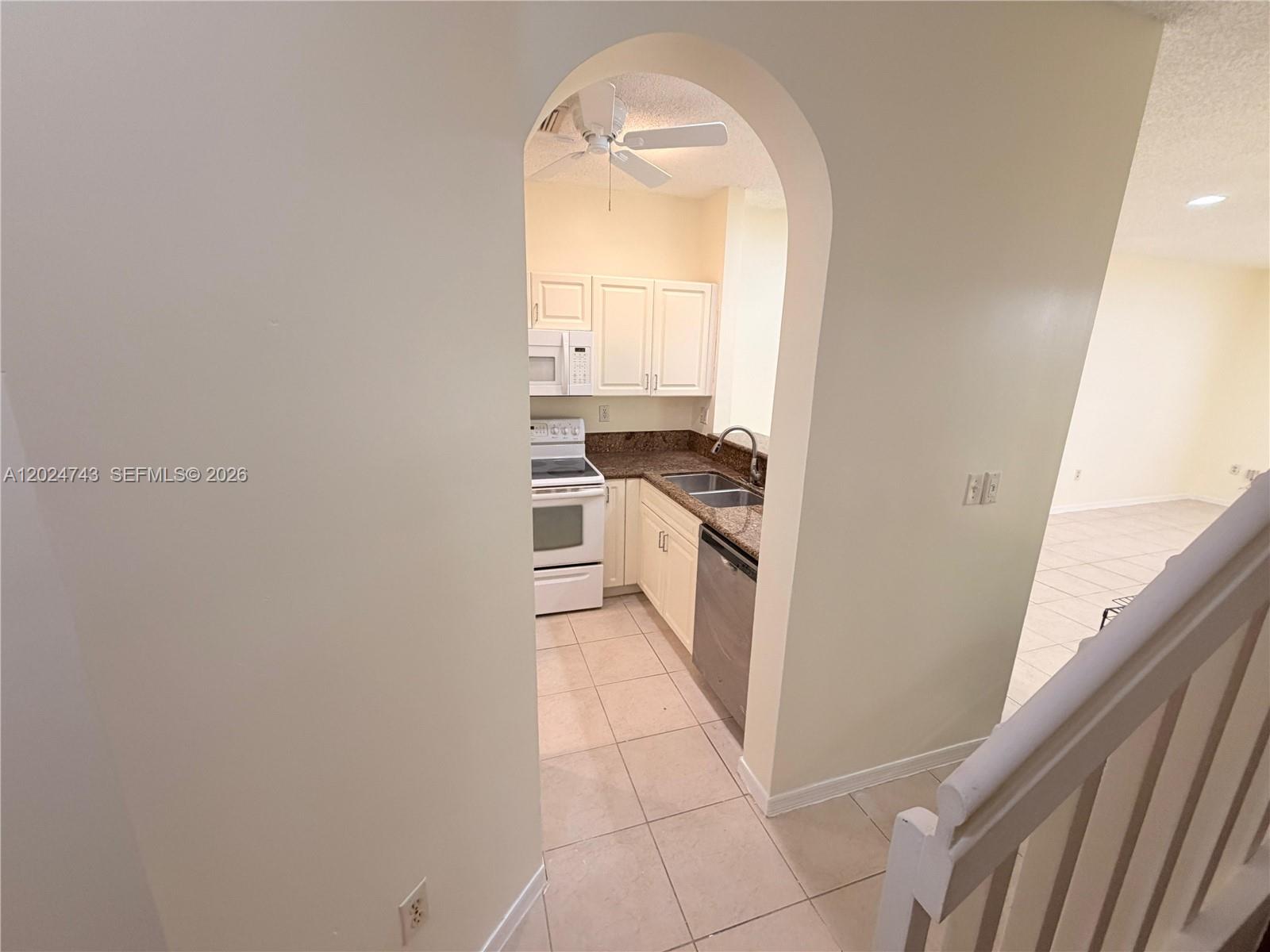 Property photo # 4