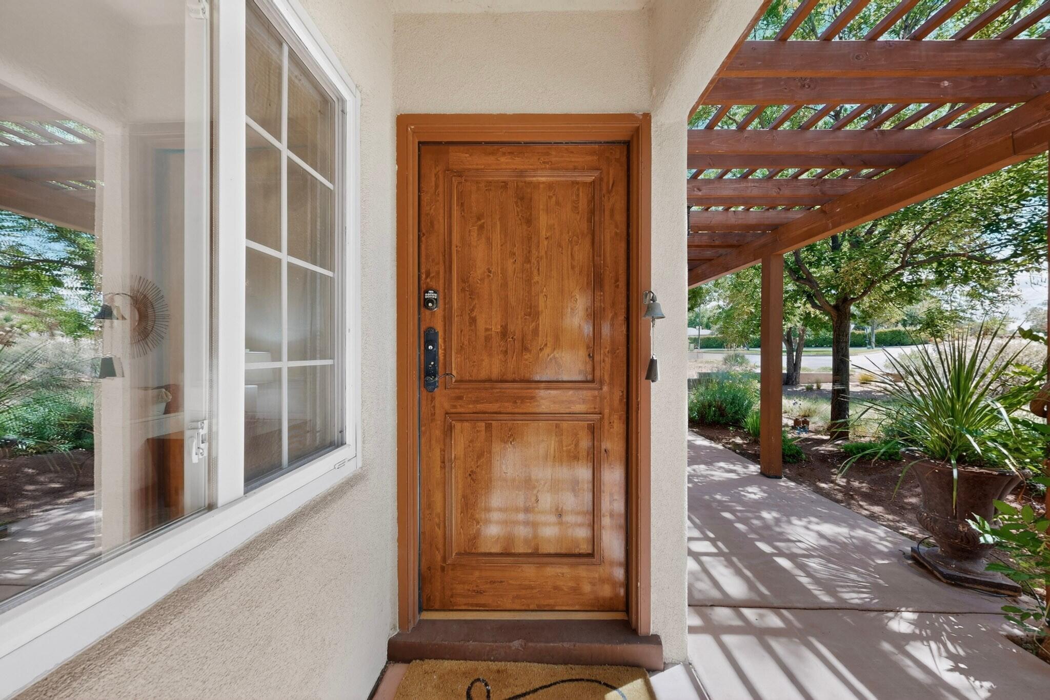 Homes for sale in Albuquerque, NM | 510 Aliso Dr Se, Albuquerque, NM 87108 | MLS# 1104244