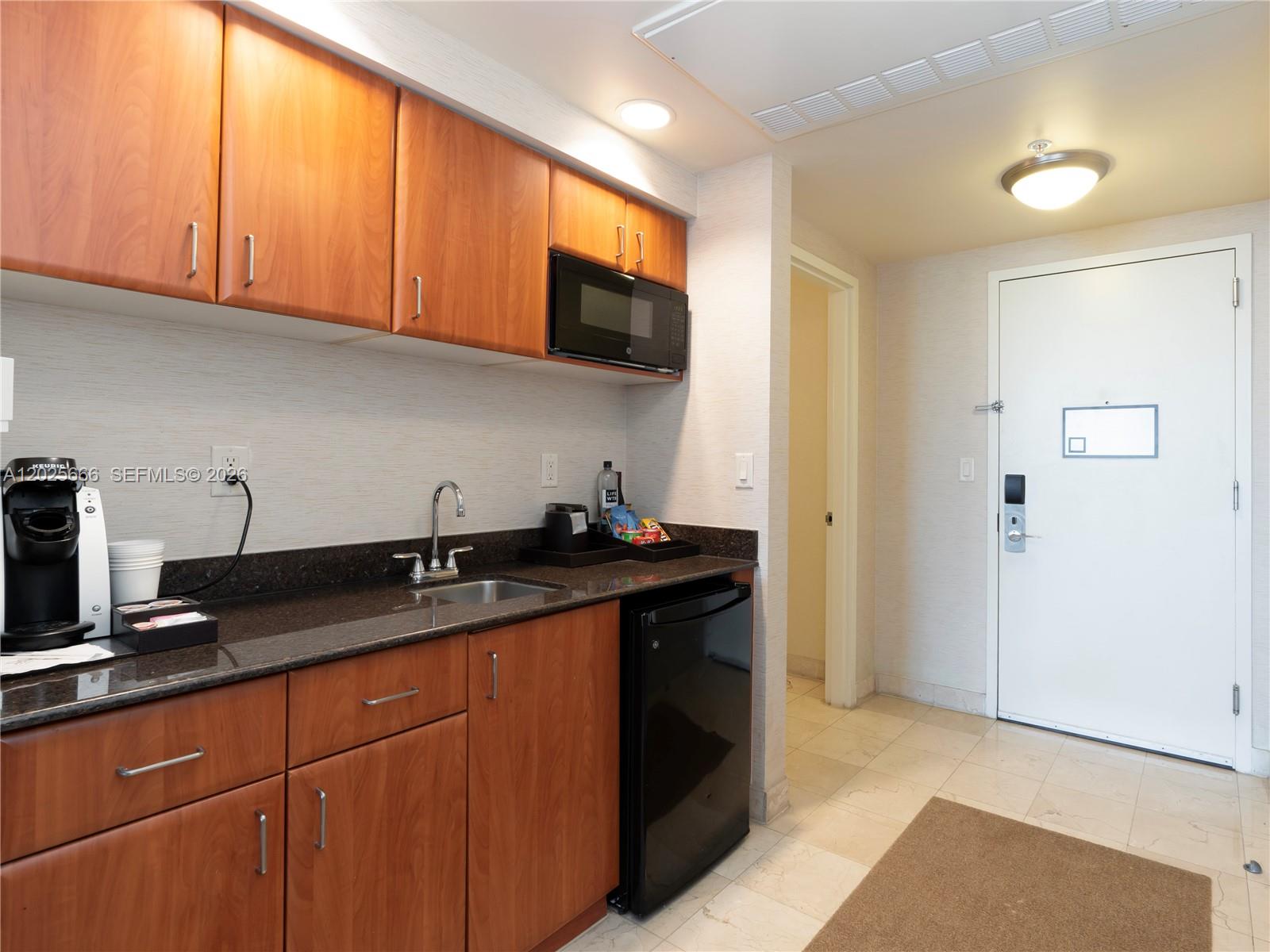 Property photo # 6