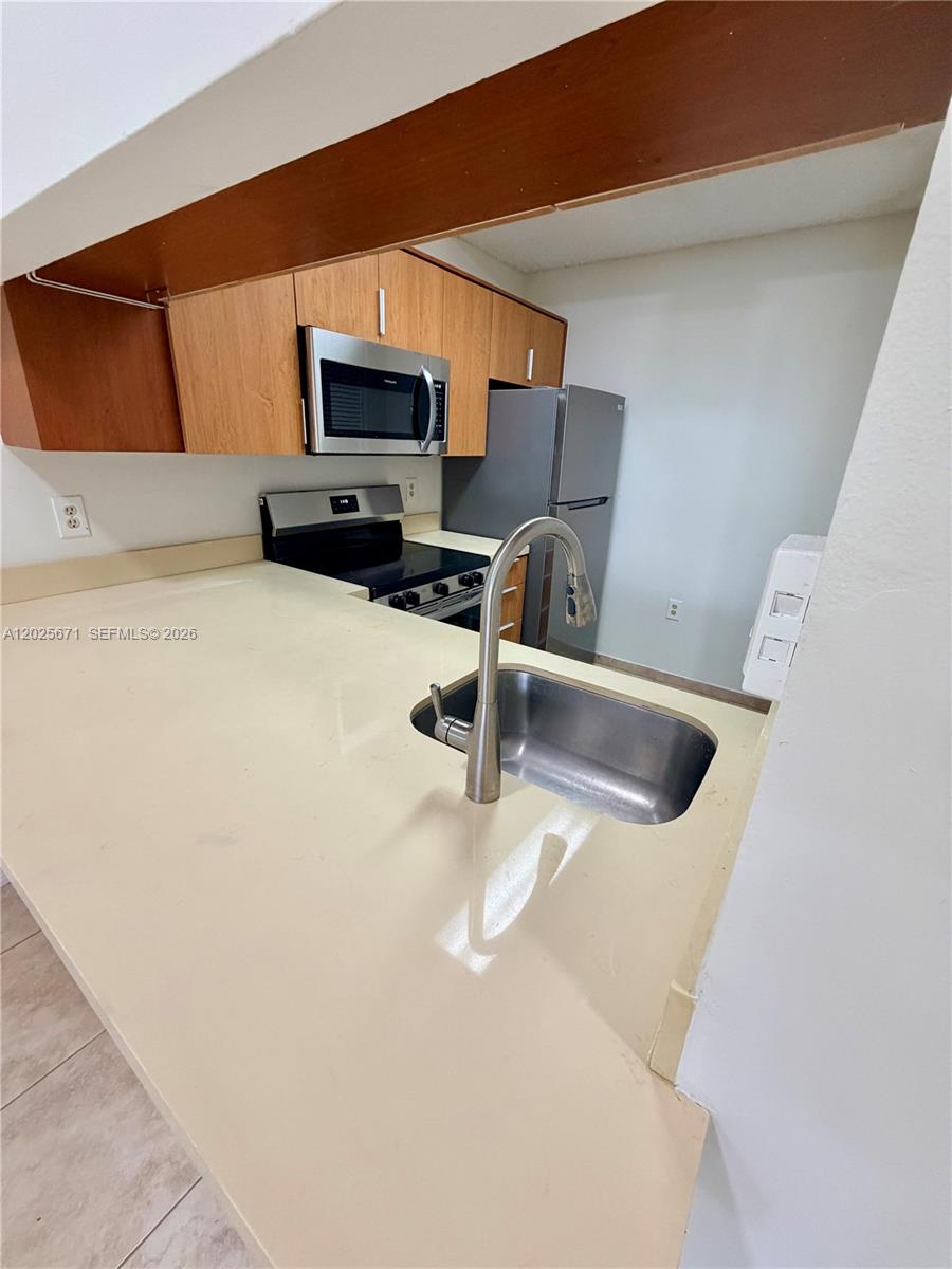 Property photo # 2
