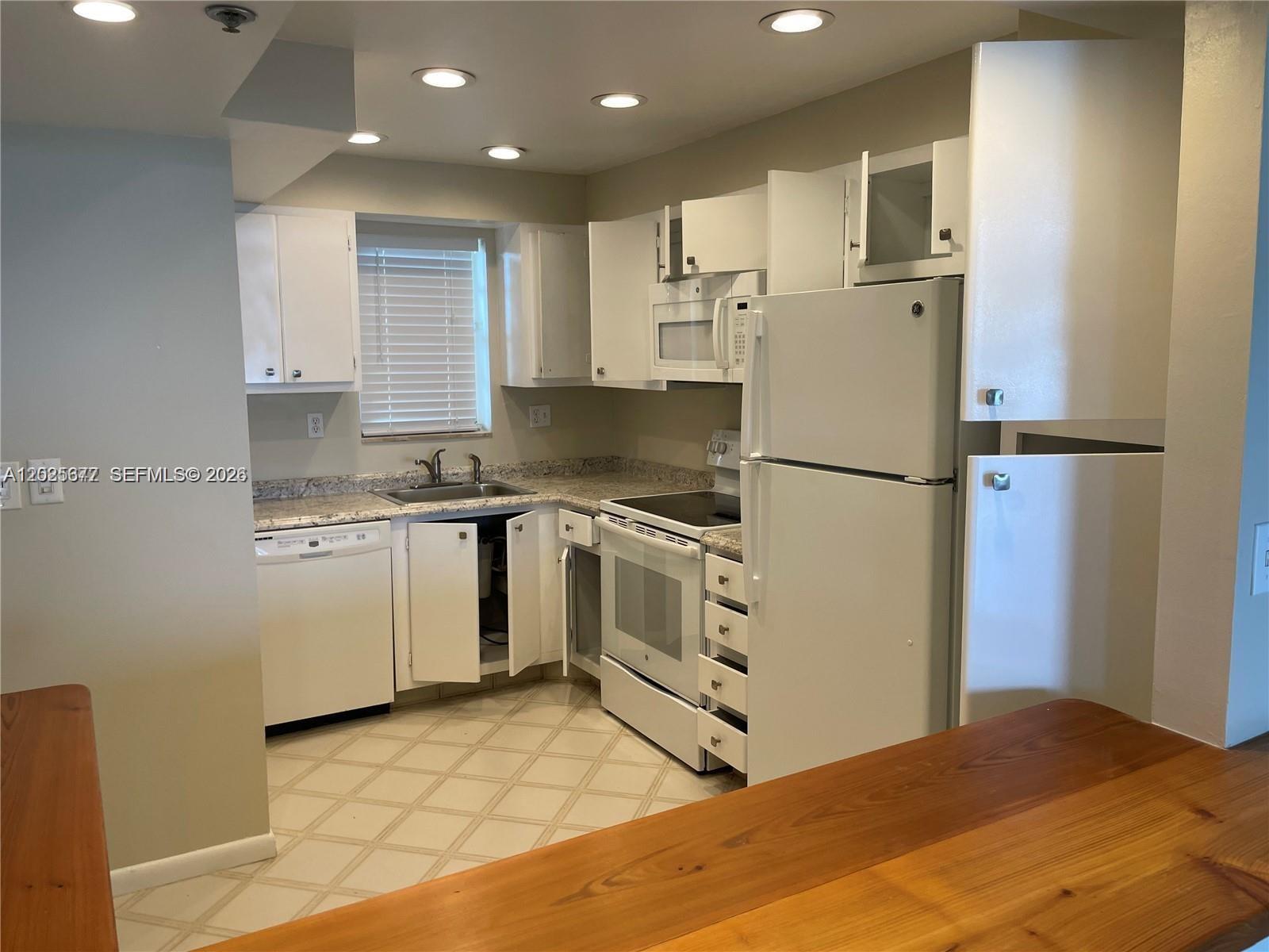Property photo # 8