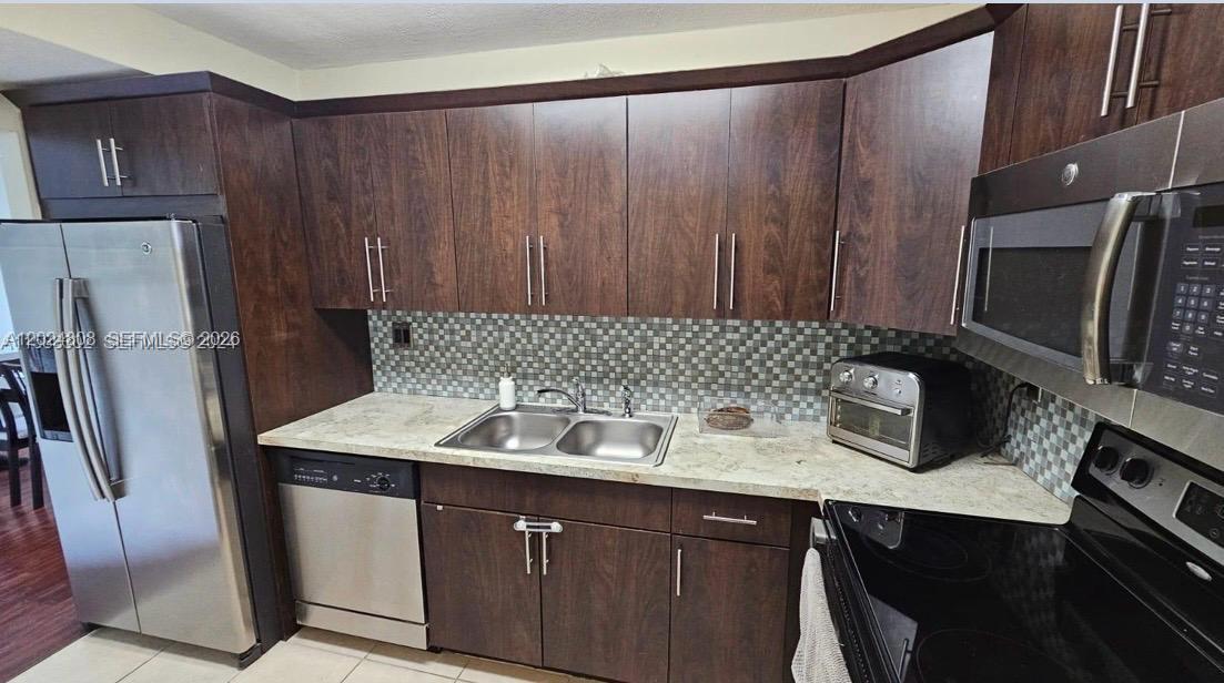 Property photo # 6