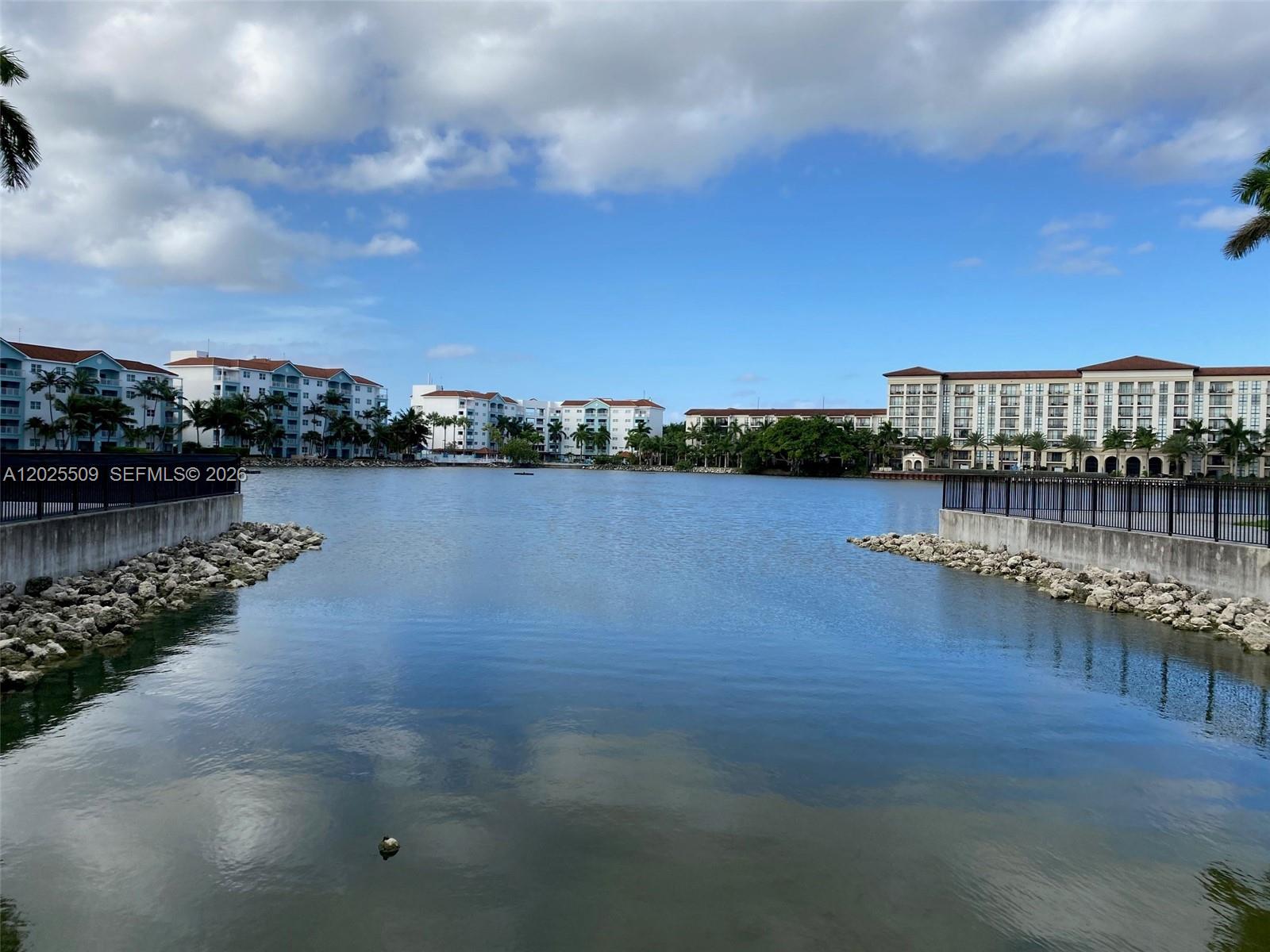 Urbana At The Residences C