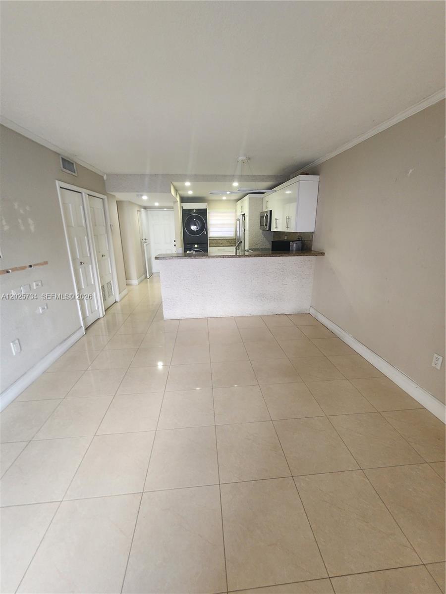 Vista Del Lago Condo VII