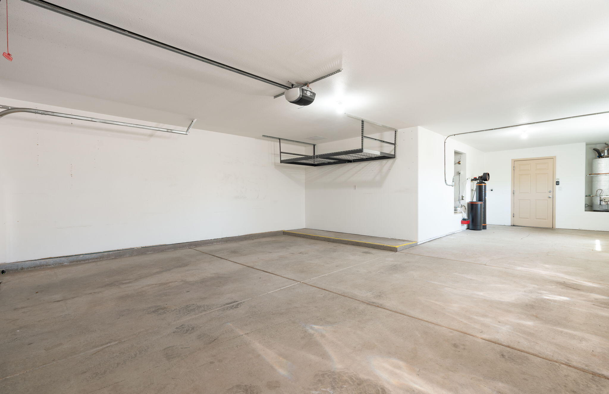 Photo 5 — 212 Riesling Road