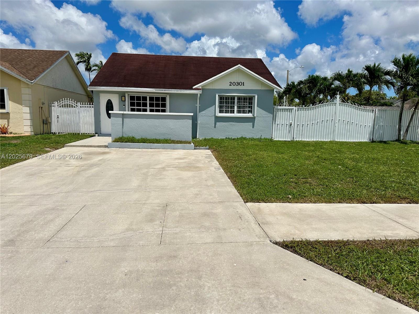 Property photo # 0