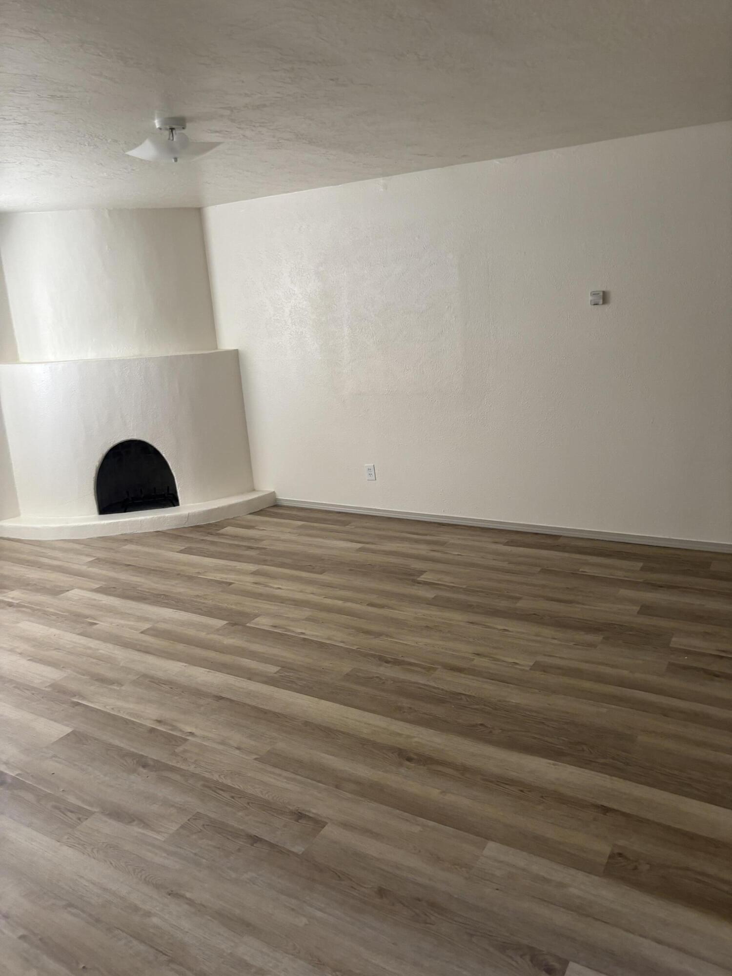 Homes for sale in Albuquerque, NM | 427 Odelia Rd Ne, Albuquerque, NM 87102 | MLS# 1104252