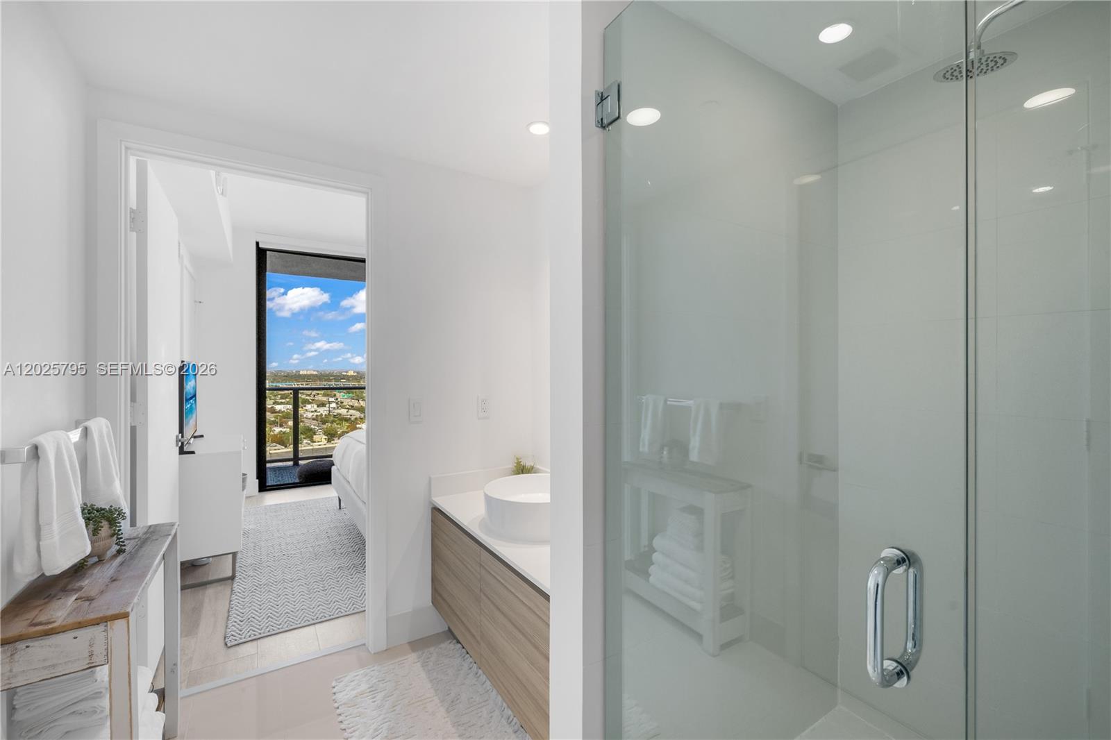 Property photo # 2