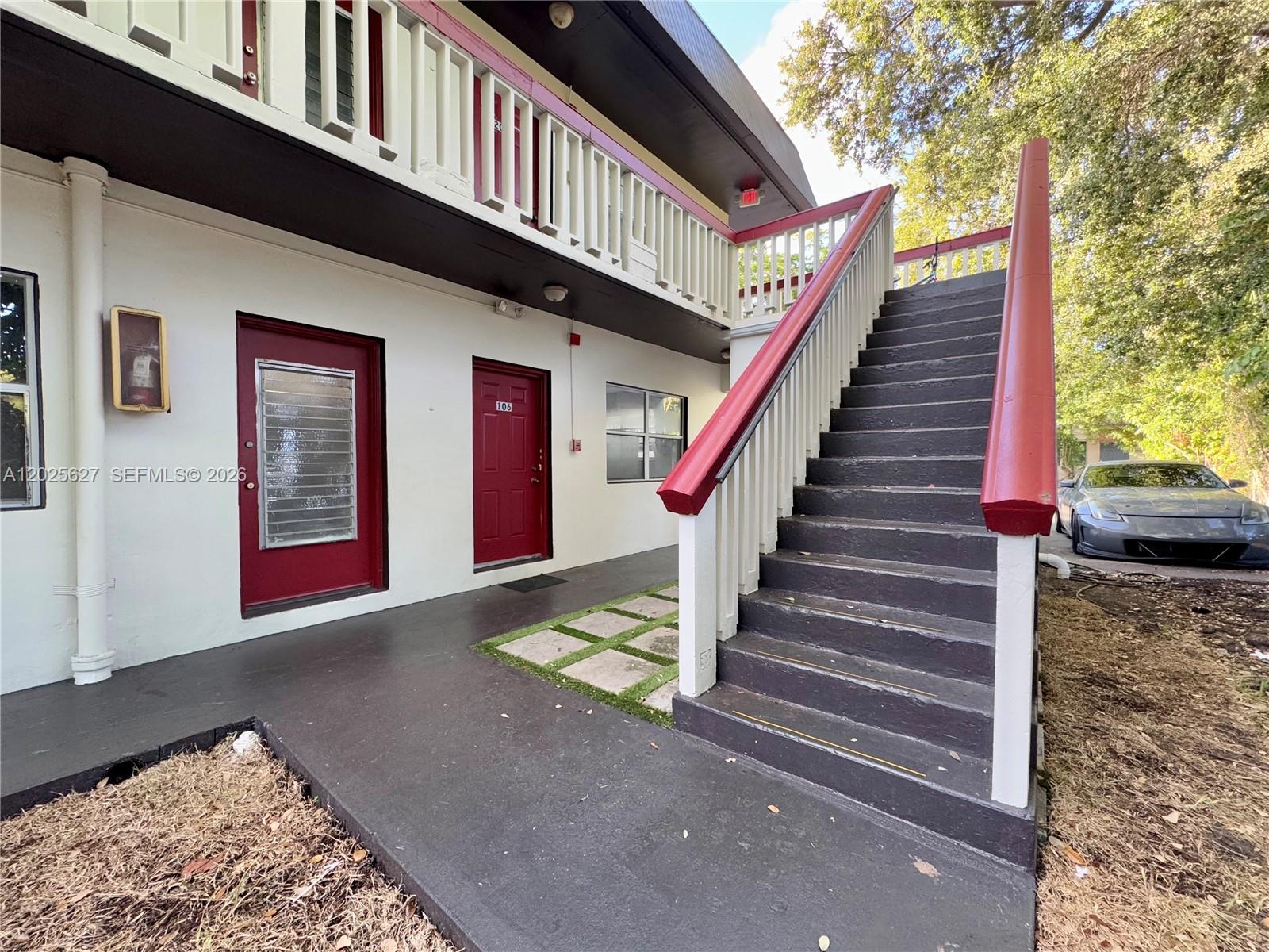 Property photo # 4