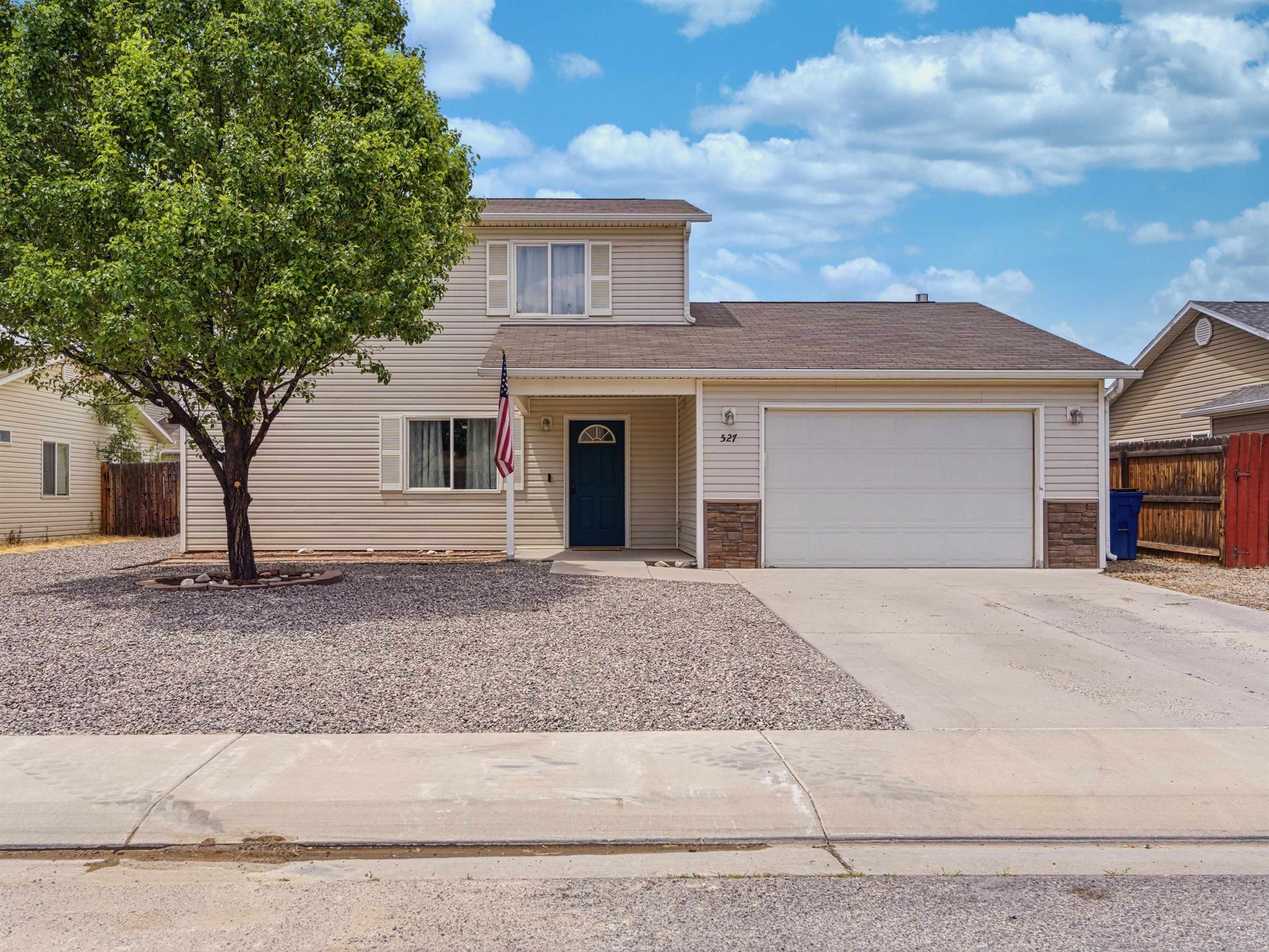 527 Autumn Breeze Drive
