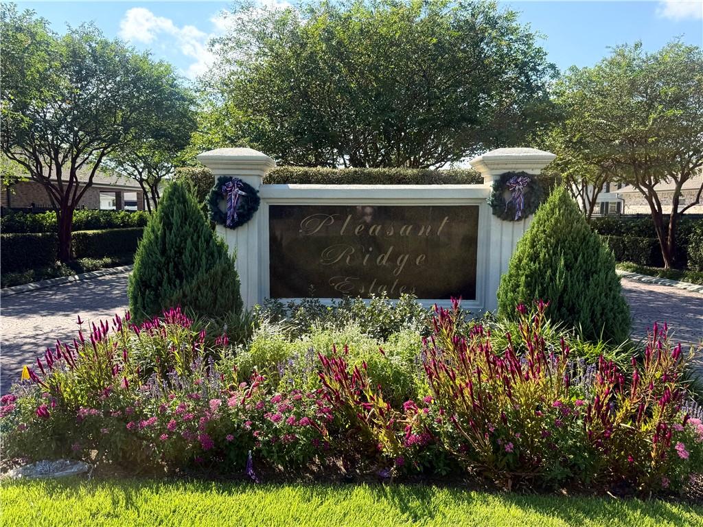 Photo 2 of Single family home for sale at 150 Primrose Dr, Belle Chasse, LA 70037 | MLS# 2560014 | Listing updated on 2026-10-16