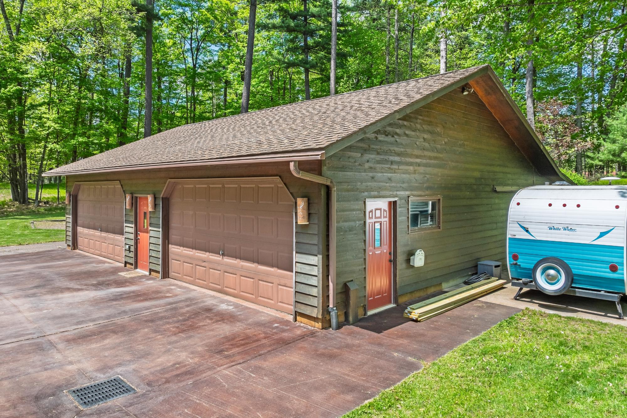Squirrel Lake Property 12540 Windy Pines Ln Photo 21