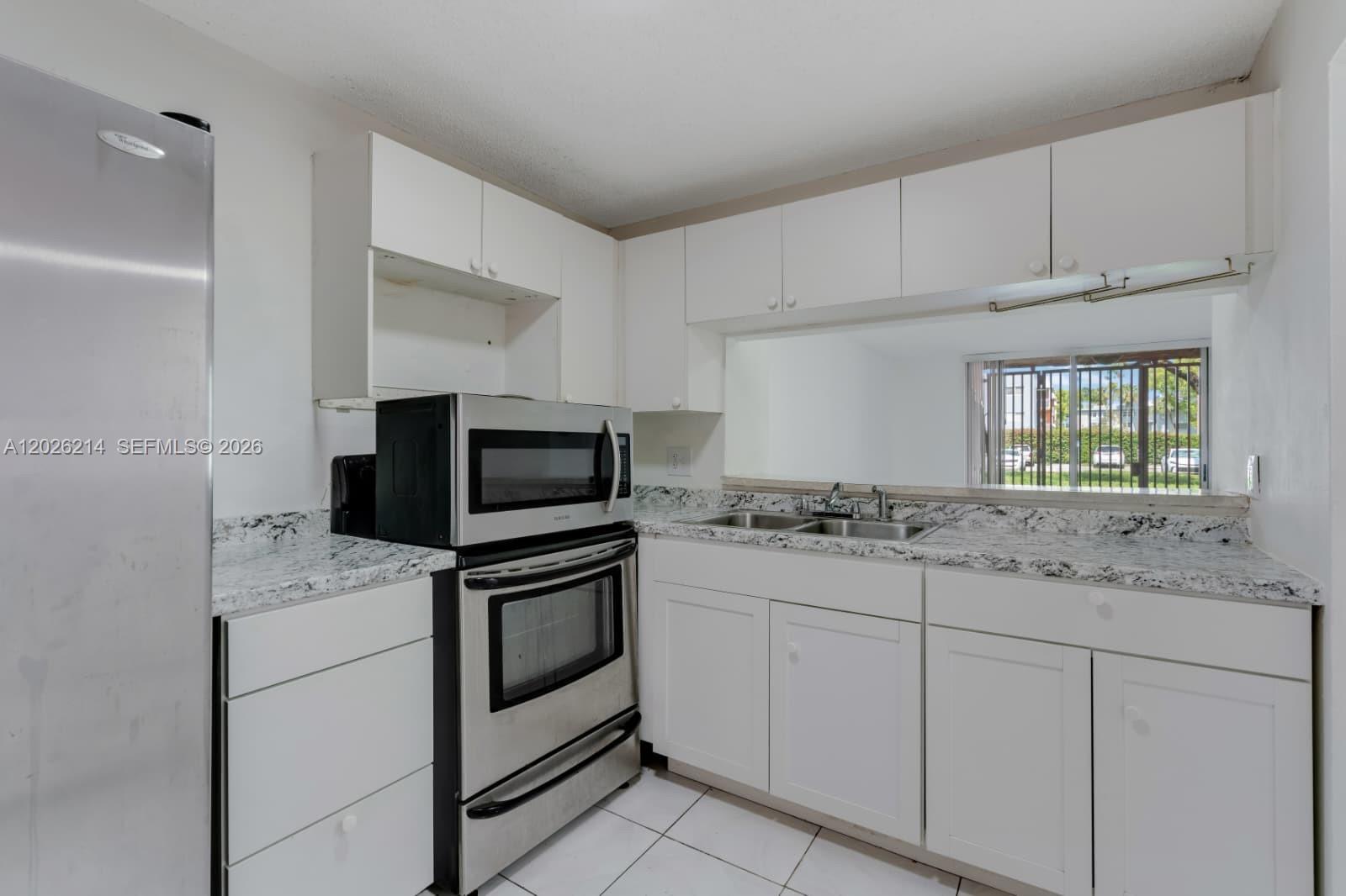Property photo # 9