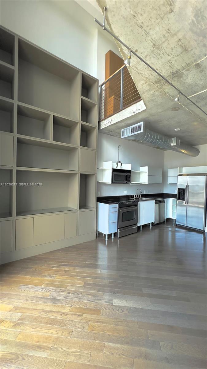 Property photo # 7