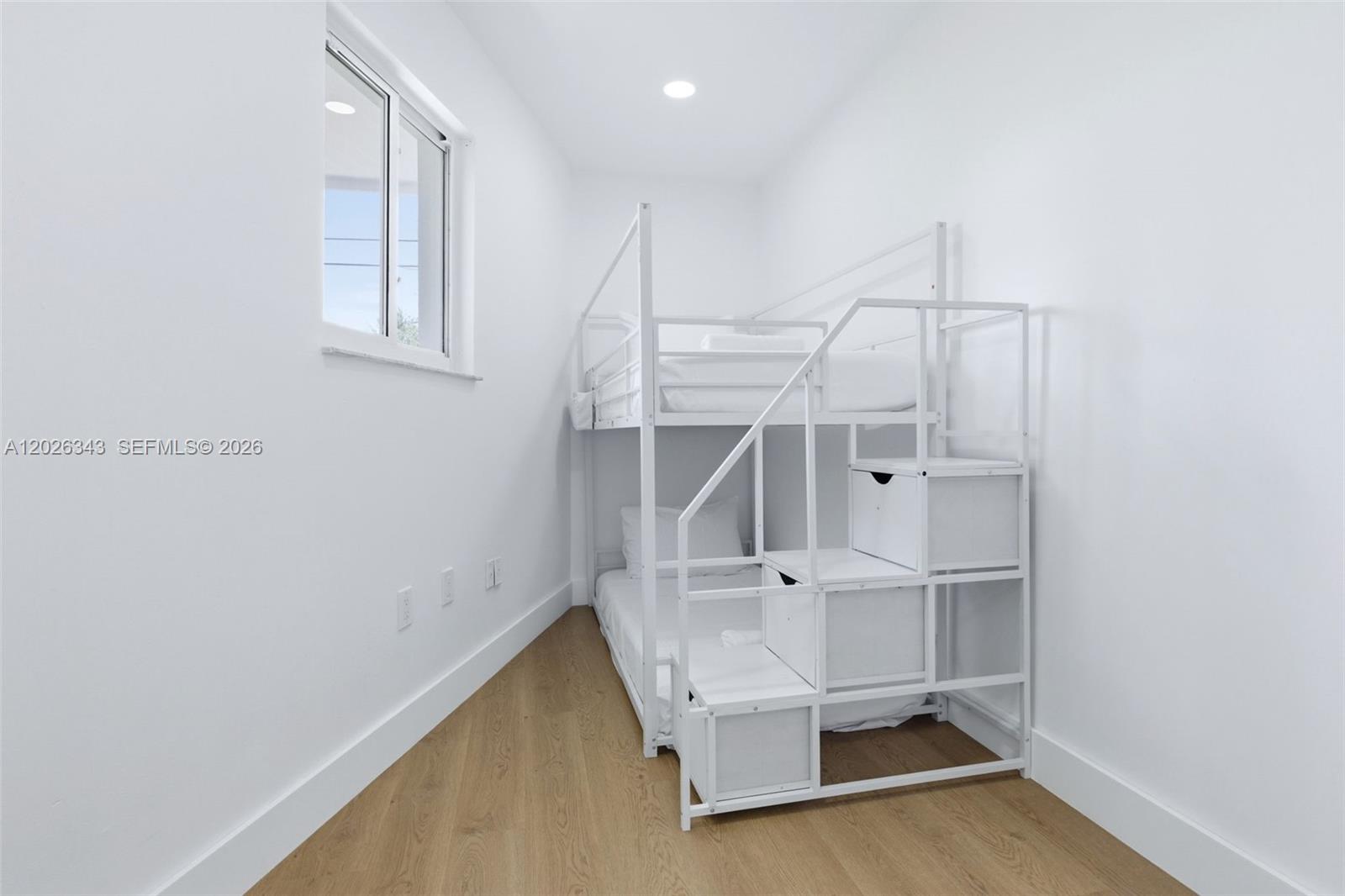 Property photo # 7
