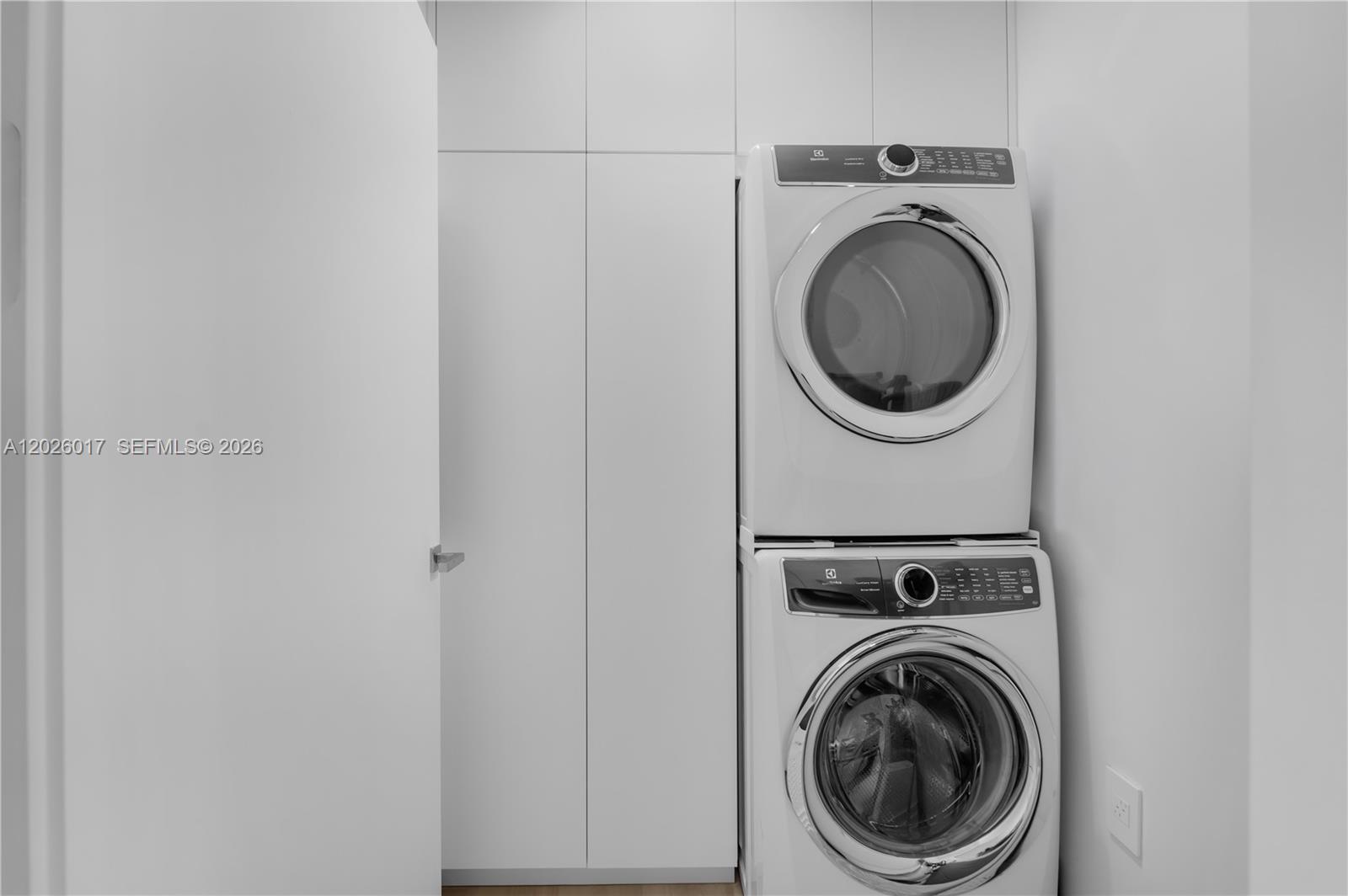 Property photo # 4