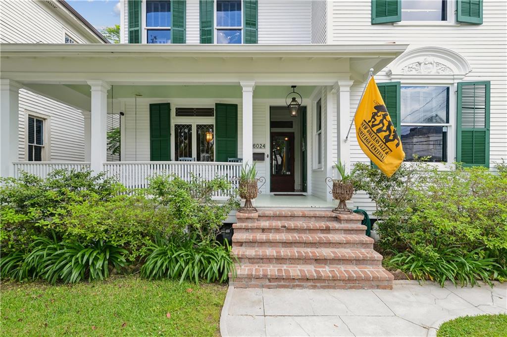 Homes for sale in New Orleans, LA | 6024 Prytania St, New Orleans, LA 70118 | MLS# 2559417