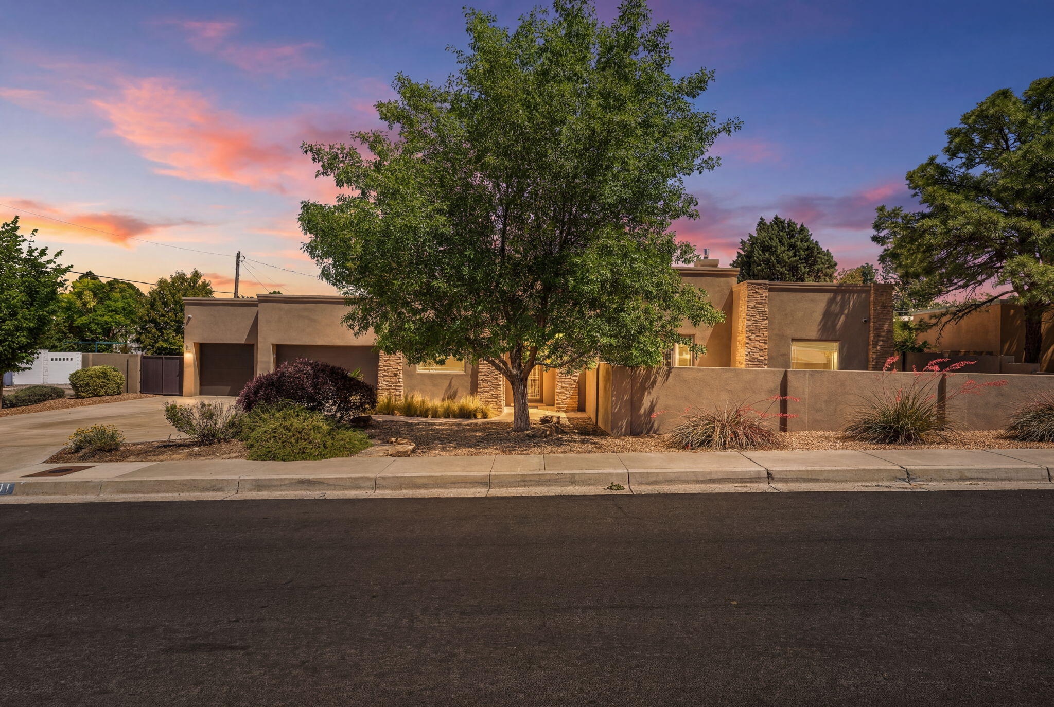 4501 Altura Place NE Albuquerque, NM 87110