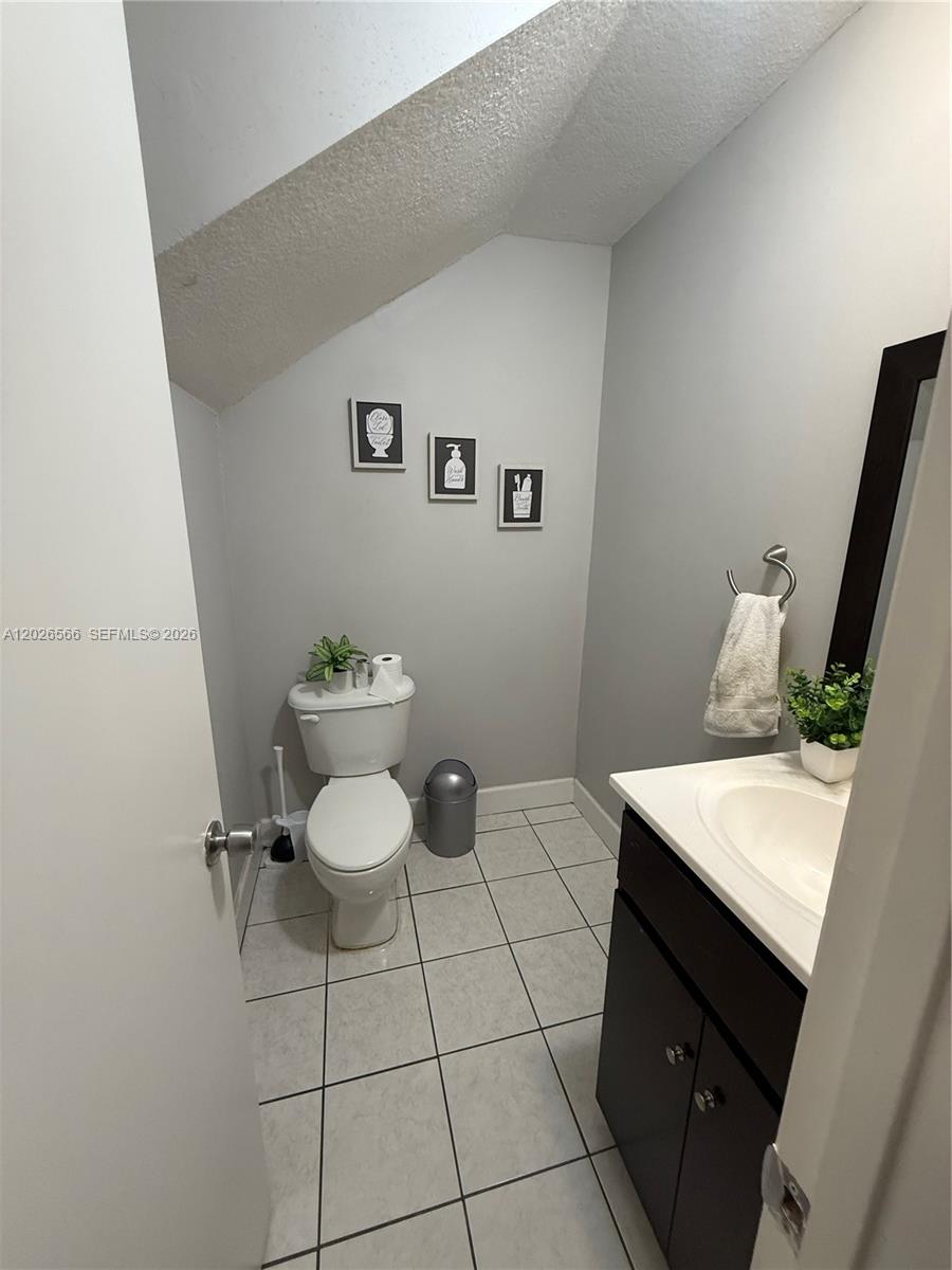 Property photo # 2