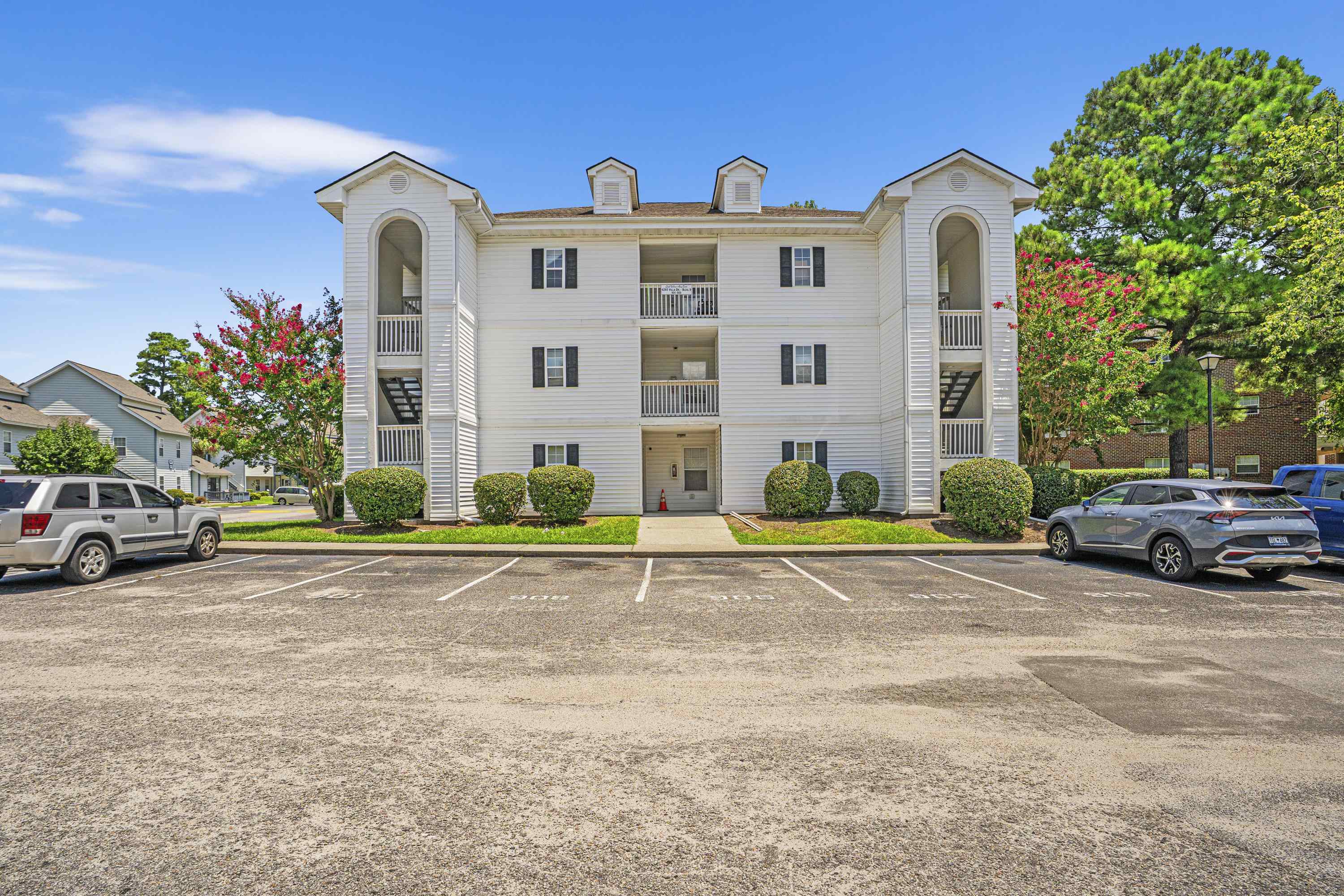4265 Villa Dr. UNIT #907 Little River, SC 29566