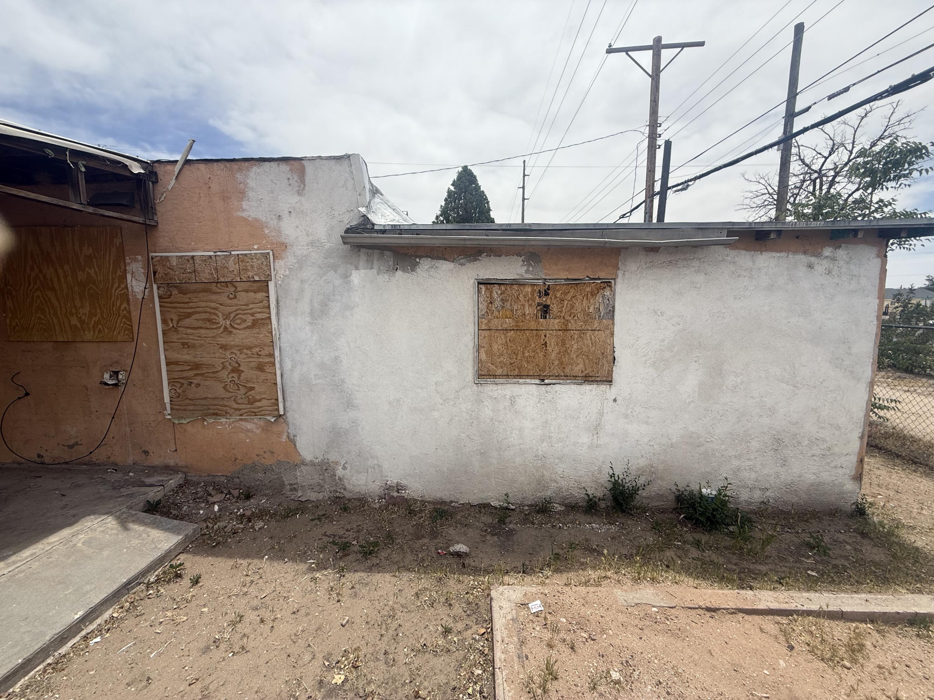 Homes for sale in Albuquerque, NM | 1317 Edith Blvd Se, Albuquerque, NM 87102 | MLS# 1104321