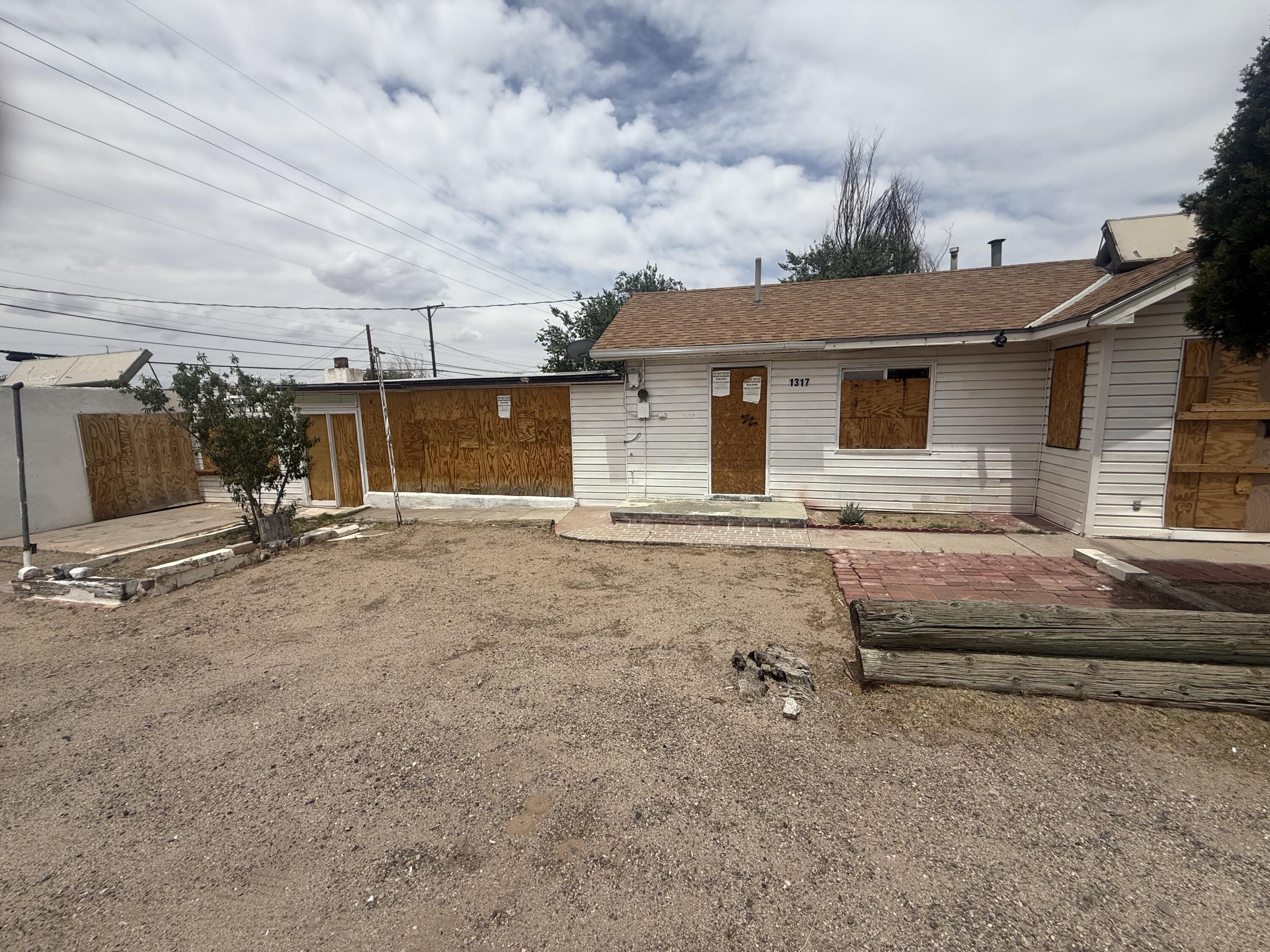 Homes for sale in Albuquerque, NM | 1317 Edith Blvd Se, Albuquerque, NM 87102 | MLS# 1104321