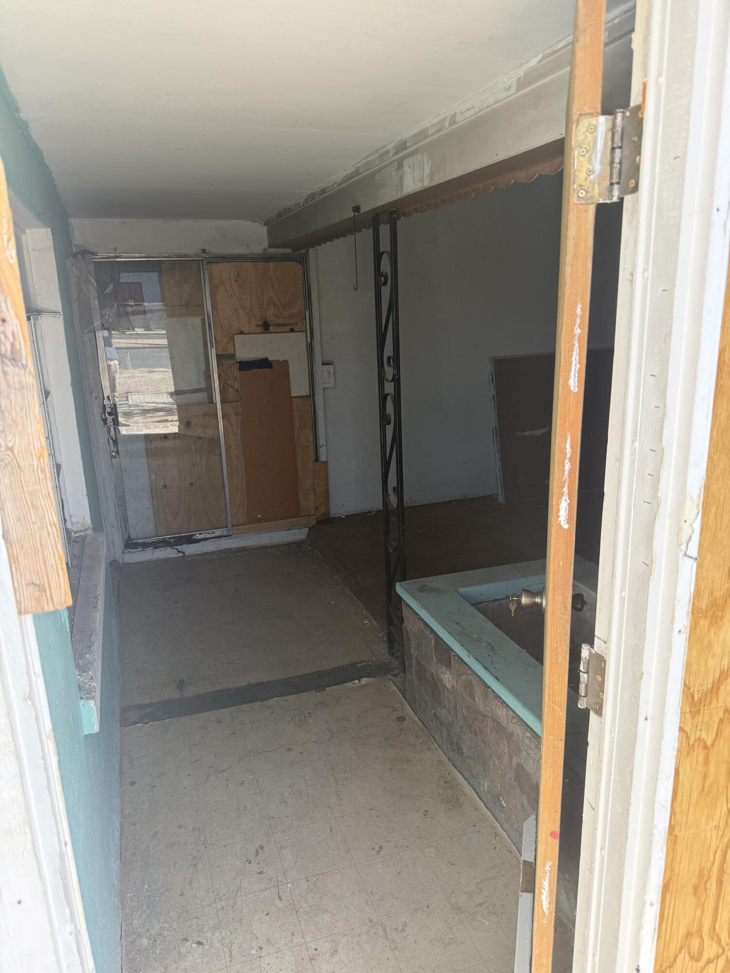 Homes for sale in Albuquerque, NM | 1317 Edith Blvd Se, Albuquerque, NM 87102 | MLS# 1104321