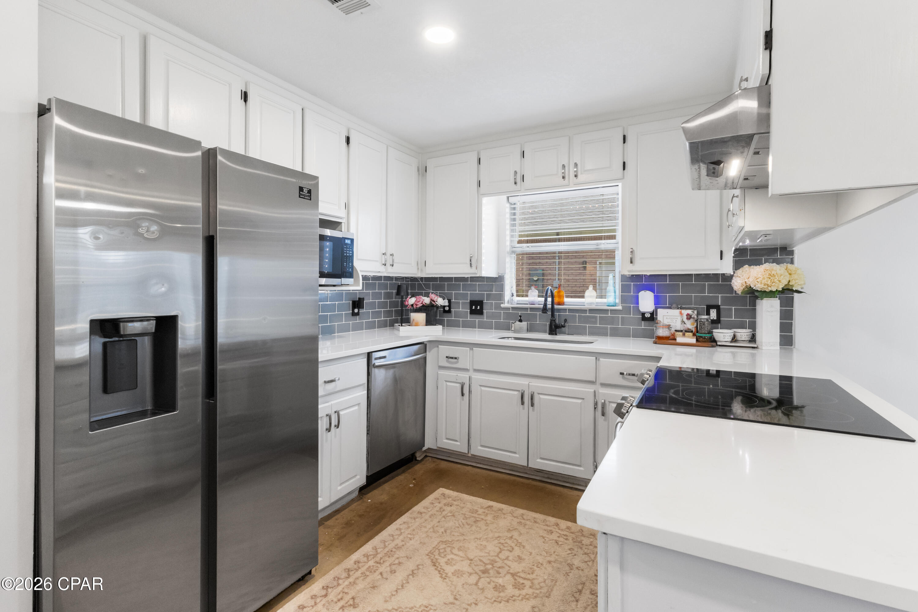 Homes for sale in Lynn Haven, FL | 3213 Country Club Dr, Lynn Haven, FL 32444 | MLS# 790473