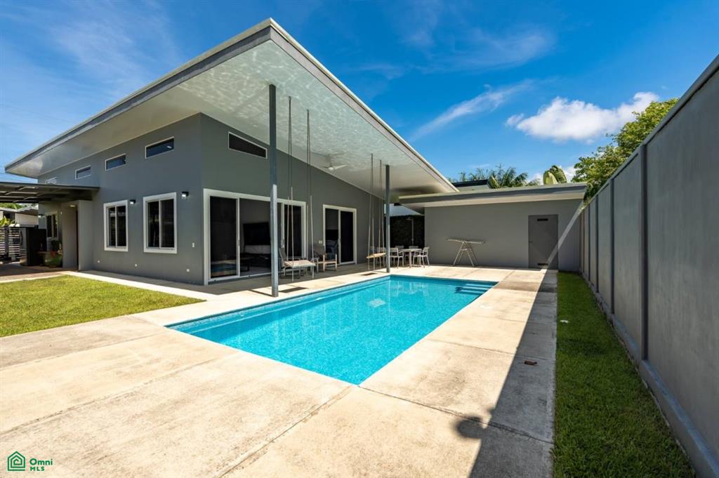 3 bed Single Family Homes For Sale in Osa, Puntarenas - 1