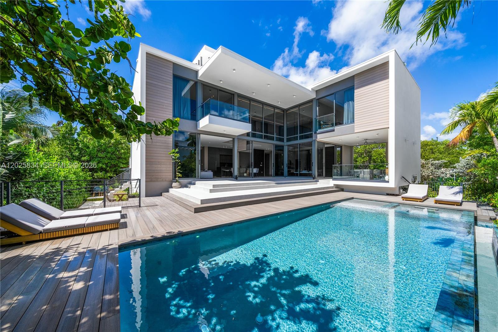 Tropical Isle Homes Sub