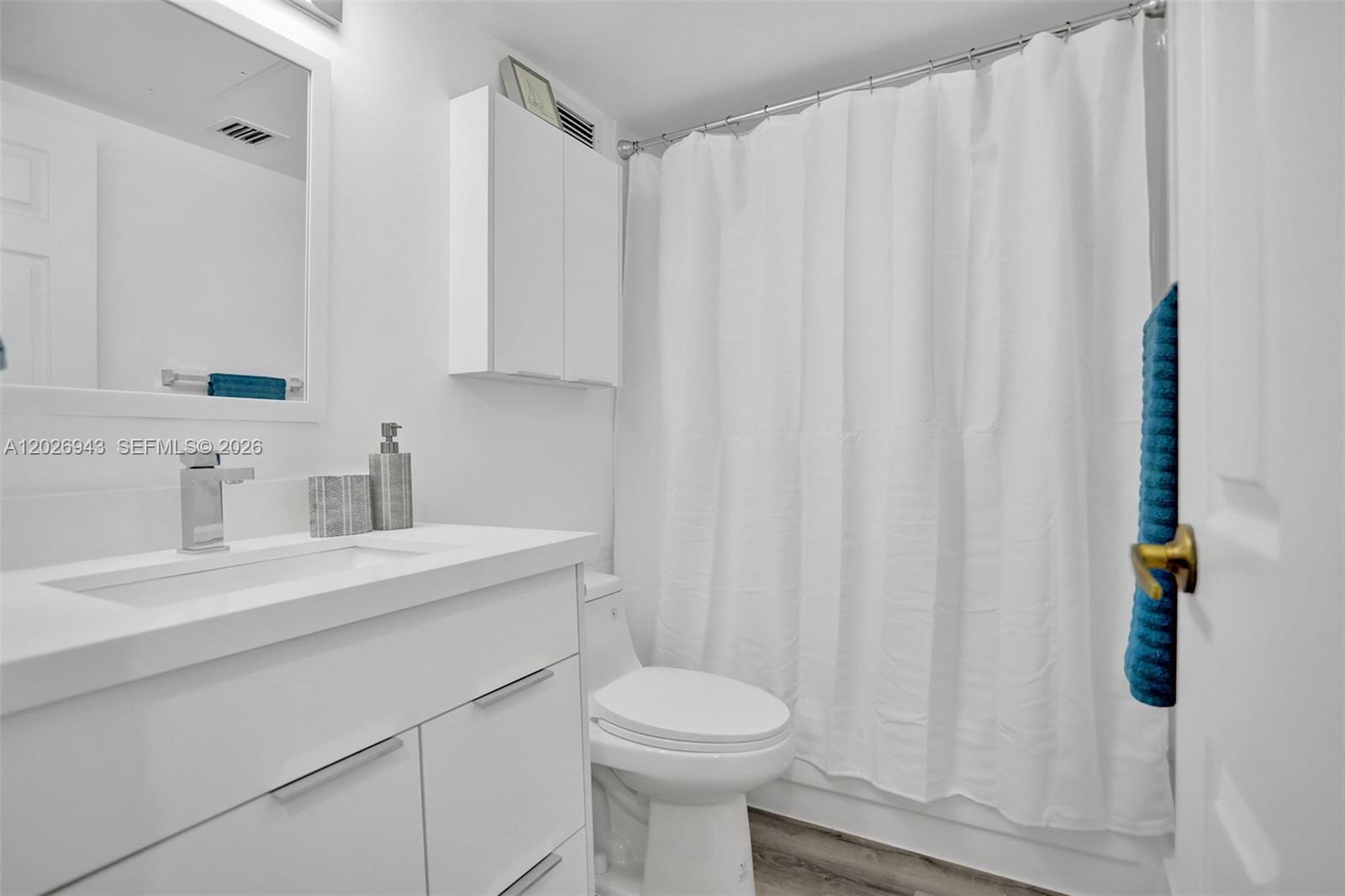 Property photo # 4