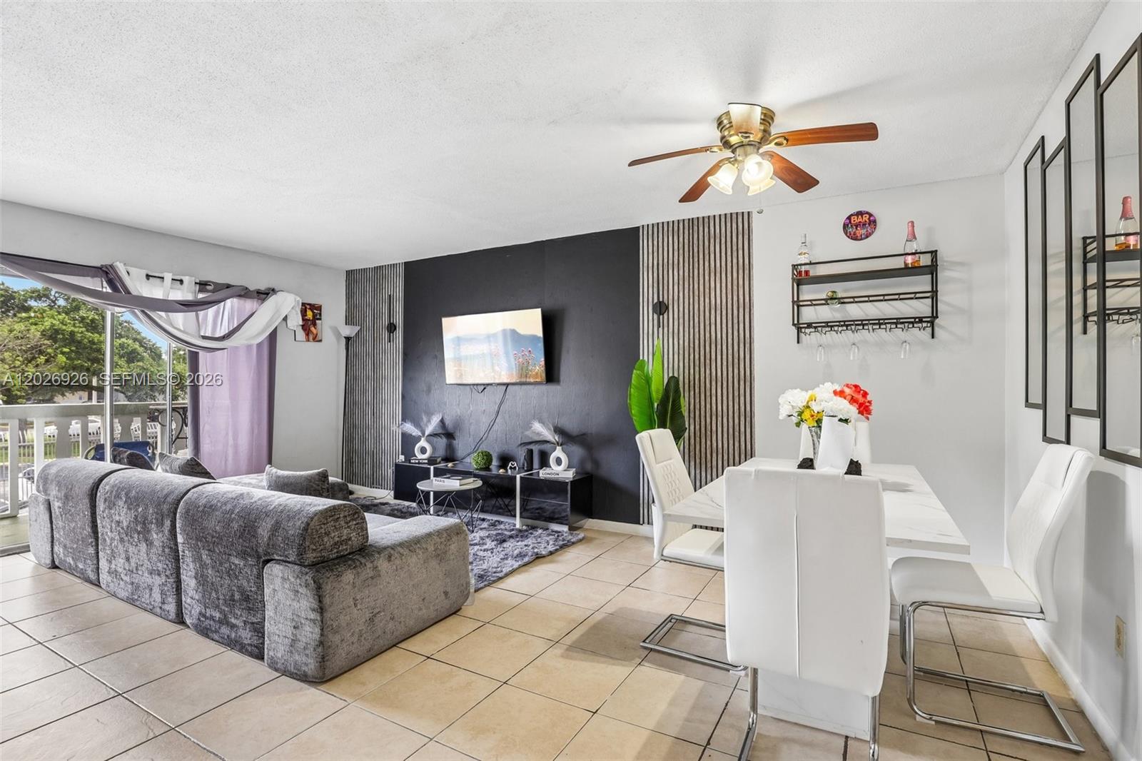 Ola Condo