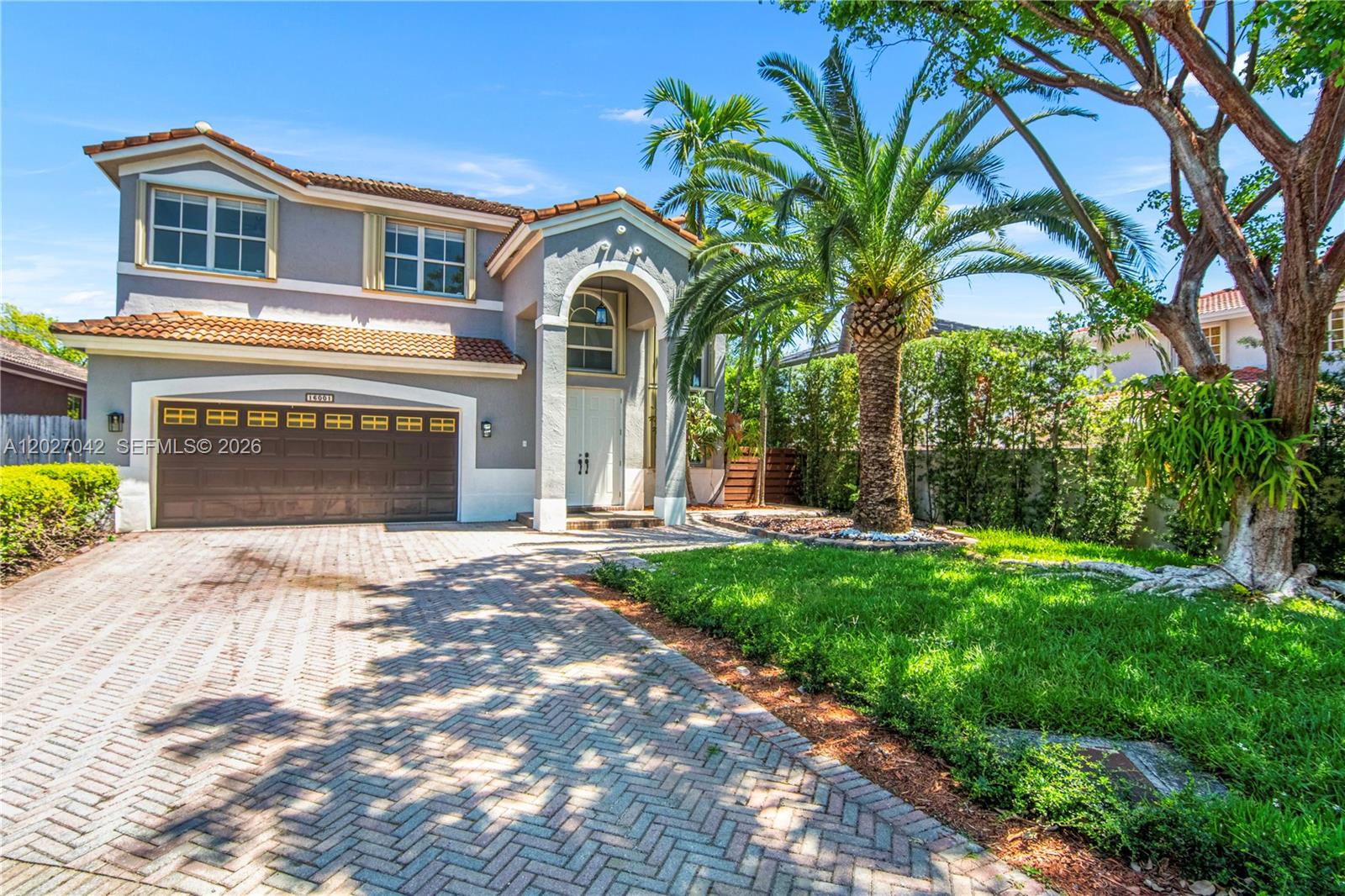 Property photo # 0