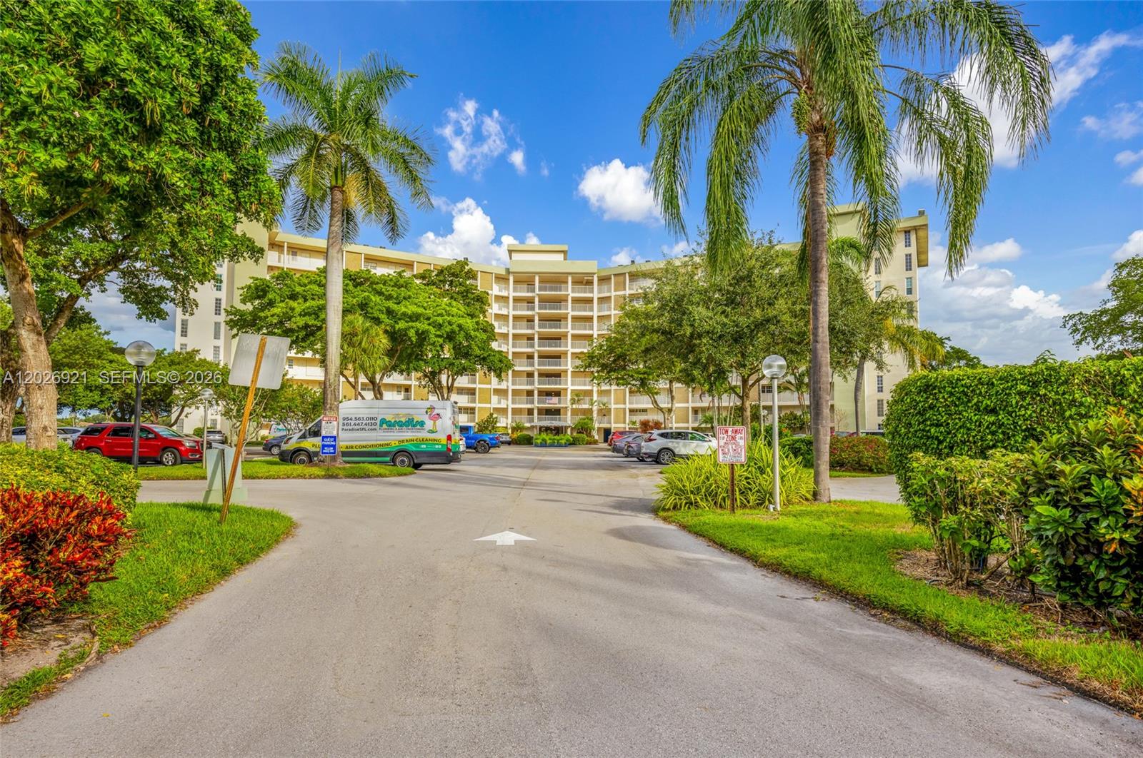 No 50 Palm-Aire Country C