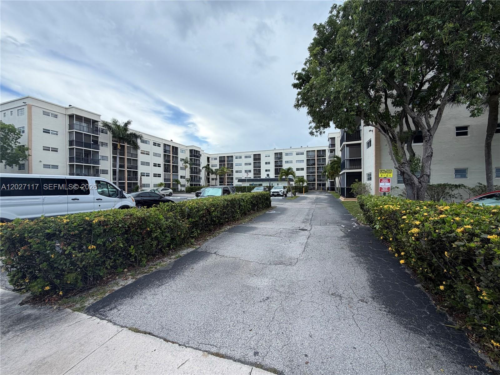 Parkside Towers Condo