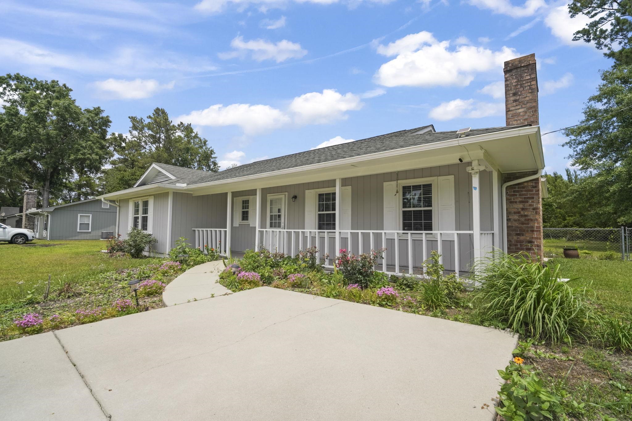 620 Mammie Dr. Myrtle Beach, SC 29588