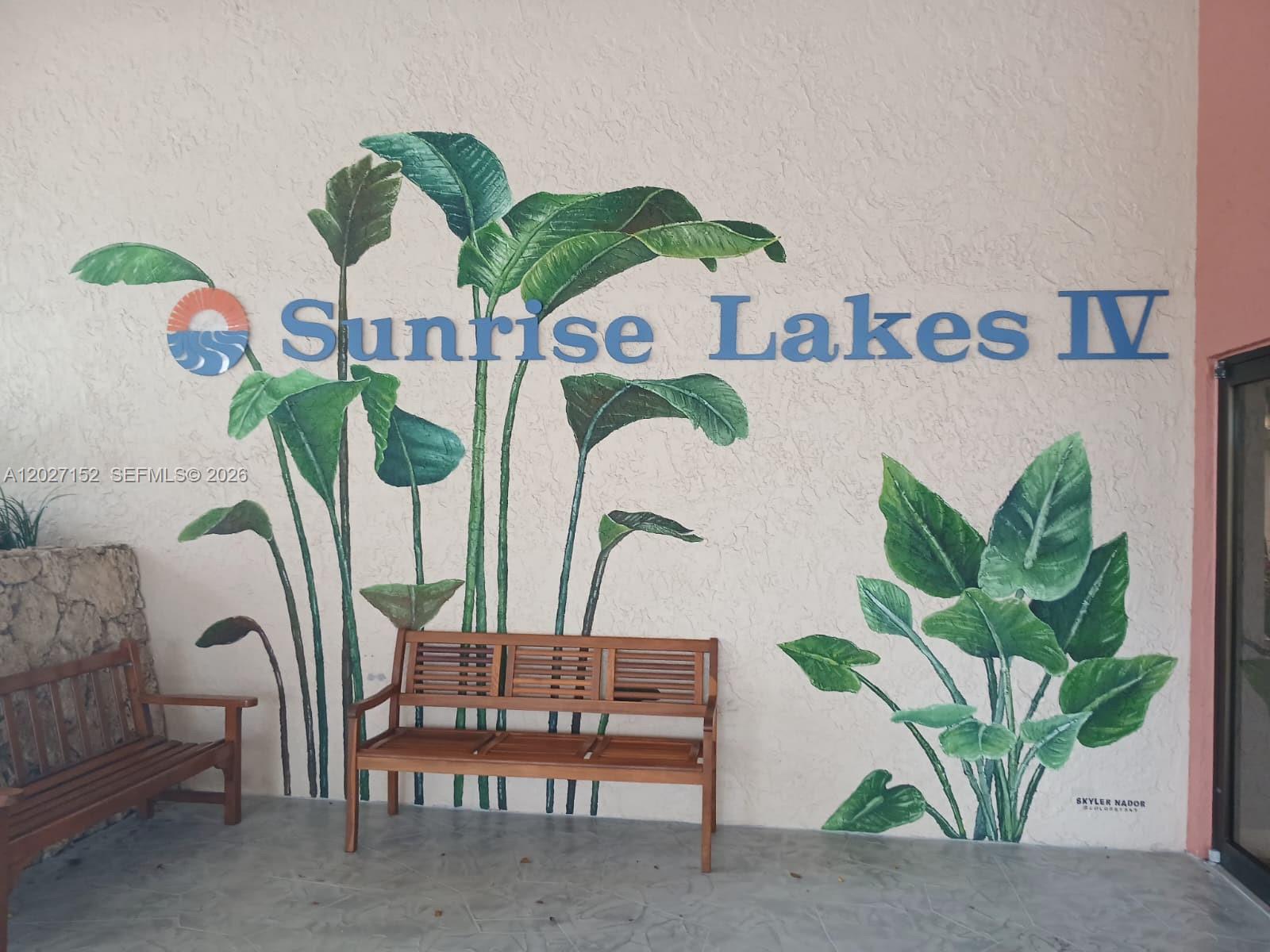 Sunrise Lakes 190 Condo