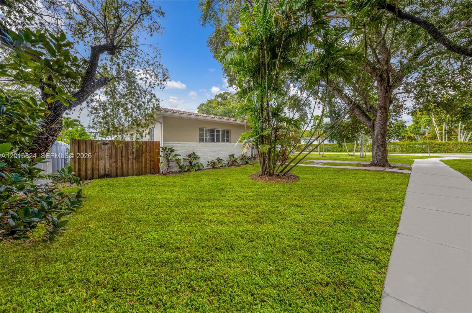 Homes for sale in Miami Springs, FL | 400 Morningside Dr, Miami Springs, FL 33166 | MLS# A12016824