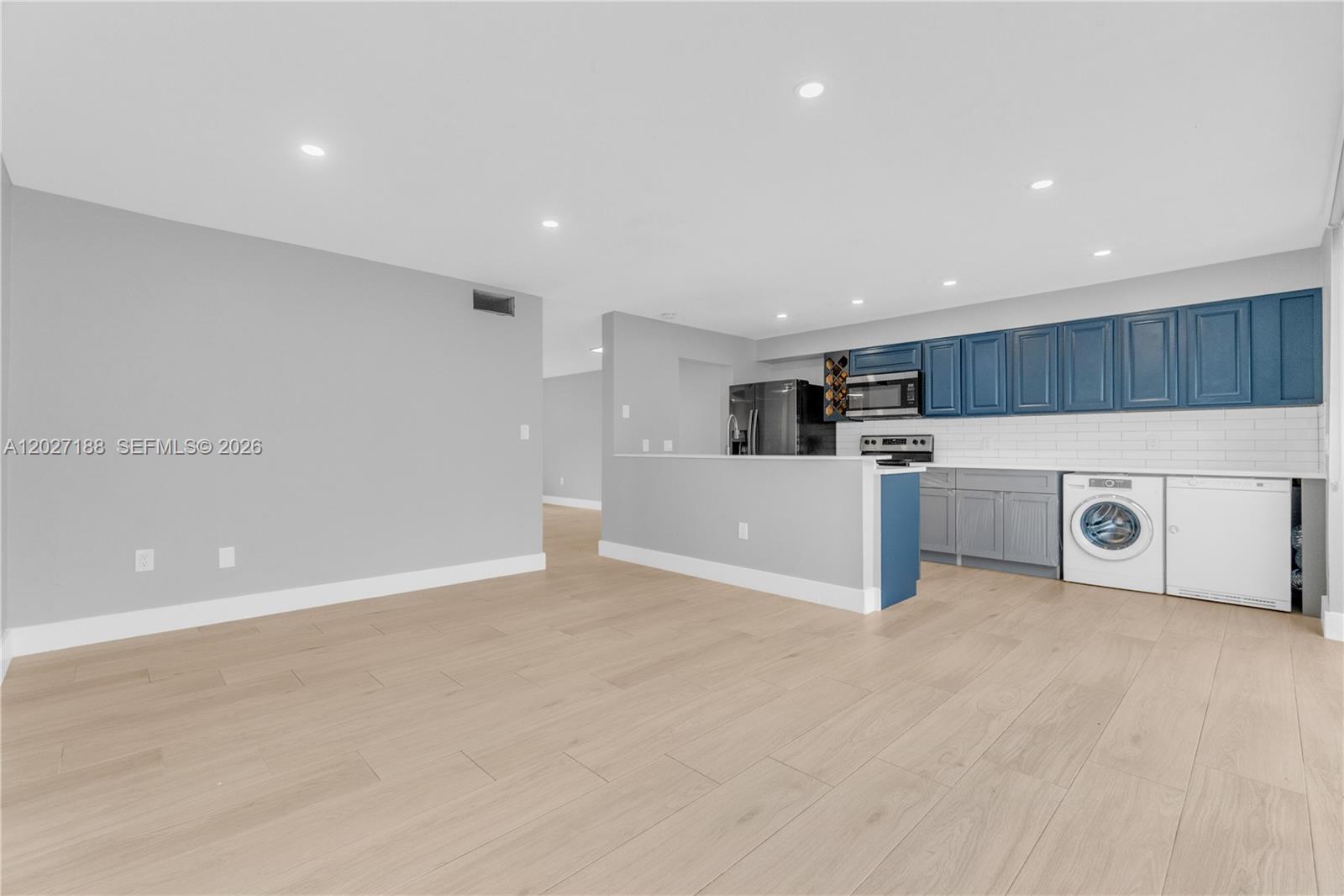 Property photo # 4
